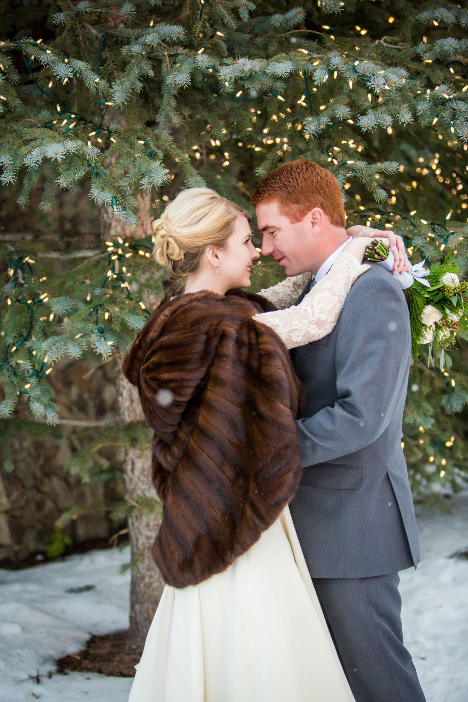 Wedding coordinated by The Perfect Pair Weddings & Events, Leslie and Copper Wedding Photo #11 by True Photography