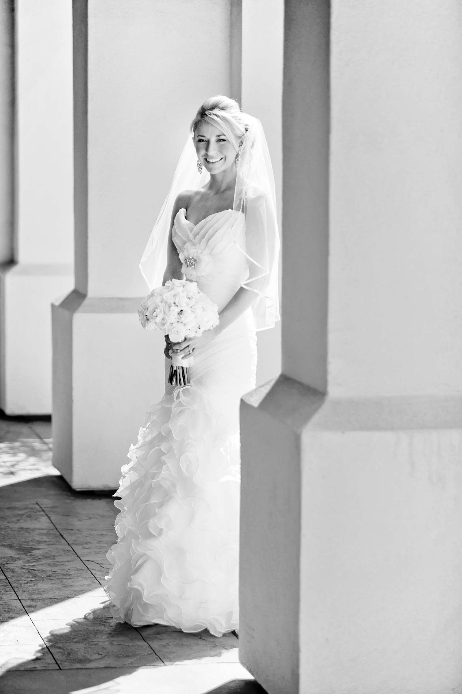 Scripps Seaside Forum Wedding coordinated by Emily Smiley, Tessie and Chris Wedding Photo #199250 by True Photography