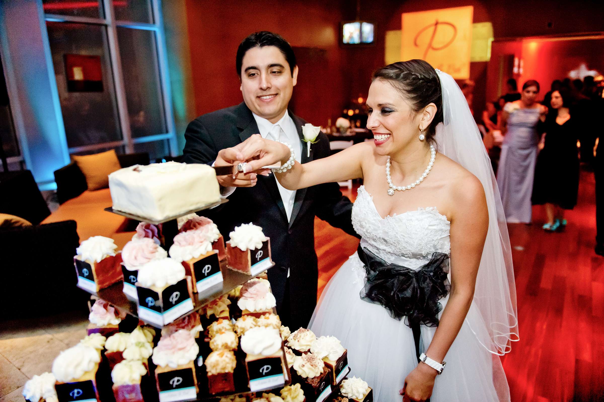 The Ultimate Skybox Wedding, Bel and Arturo Wedding Photo #201093 by True Photography