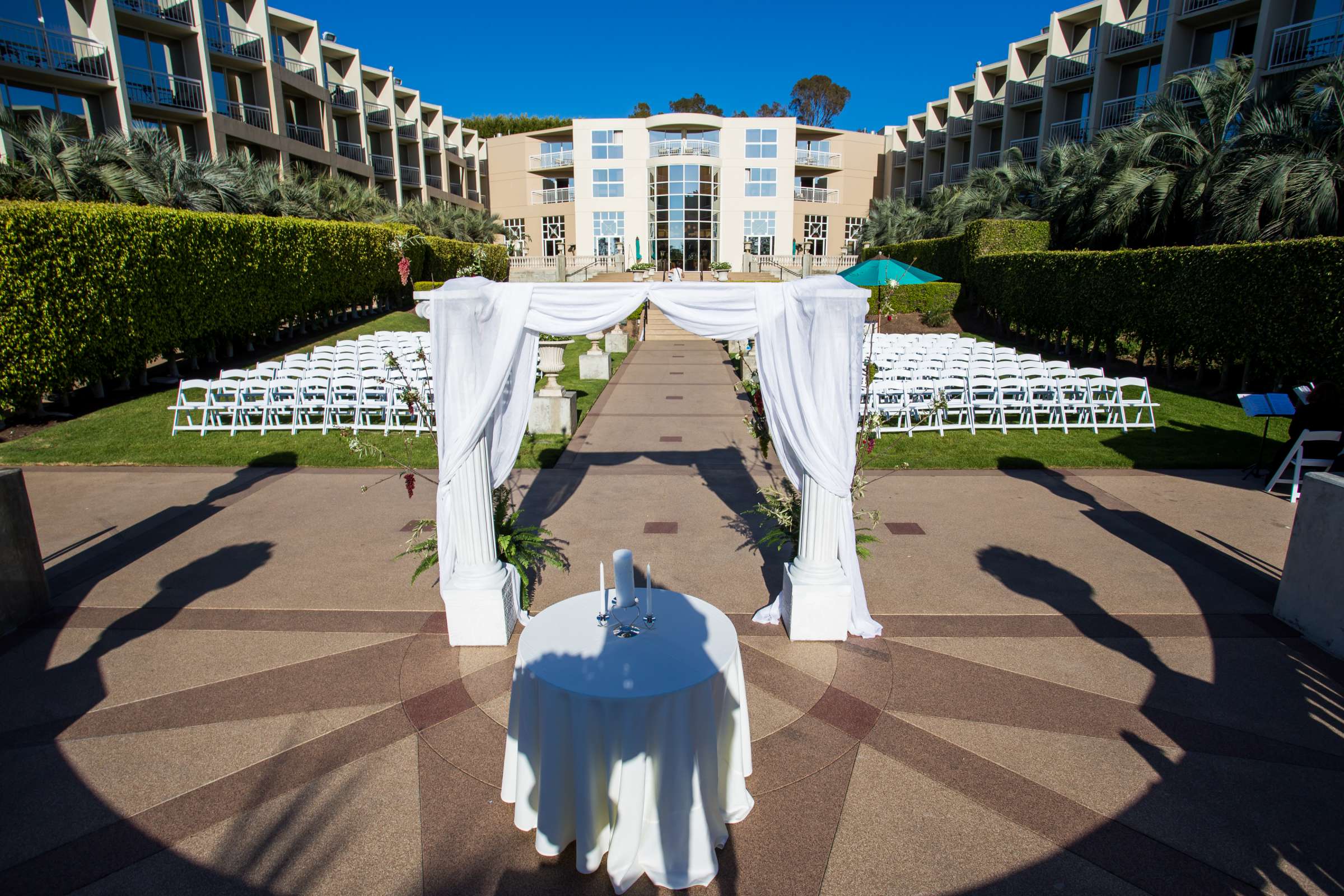 Hilton La Jolla Torrey Pines Wedding coordinated by La Dolce Idea, Christina and Eric Wedding Photo #213057 by True Photography