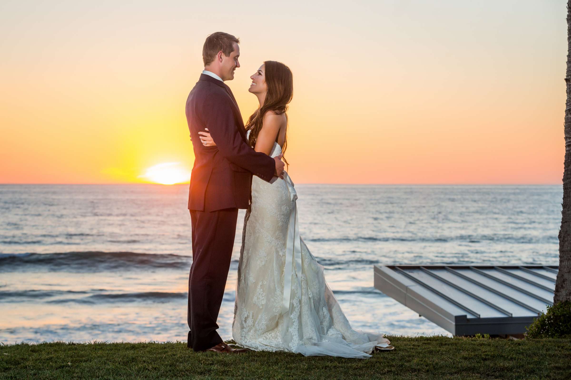 Scripps Seaside Forum Wedding coordinated by Luxe Special Events, Angela and Kyle Wedding Photo #18 by True Photography