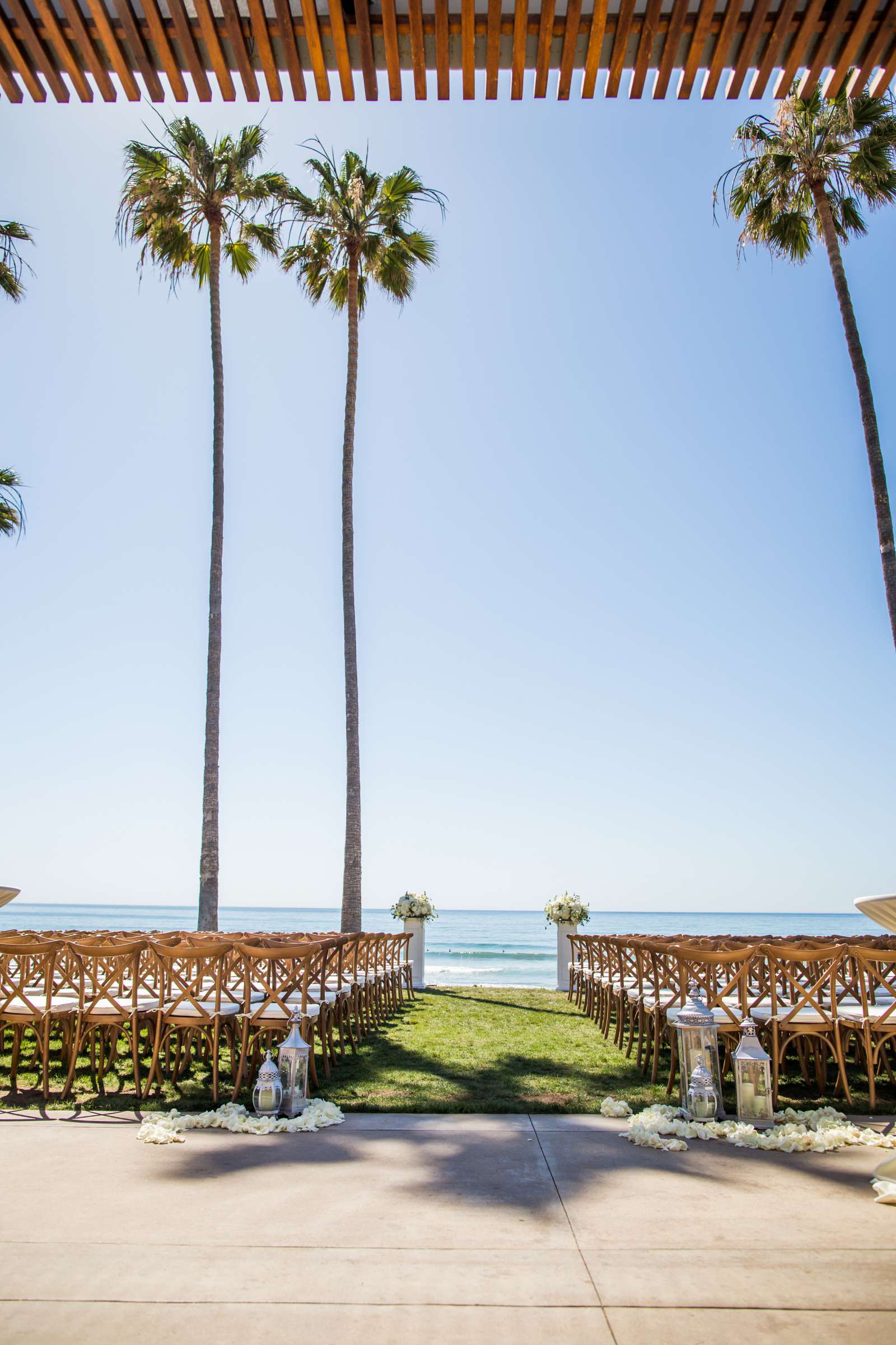 Scripps Seaside Forum Wedding coordinated by Luxe Special Events, Angela and Kyle Wedding Photo #50 by True Photography
