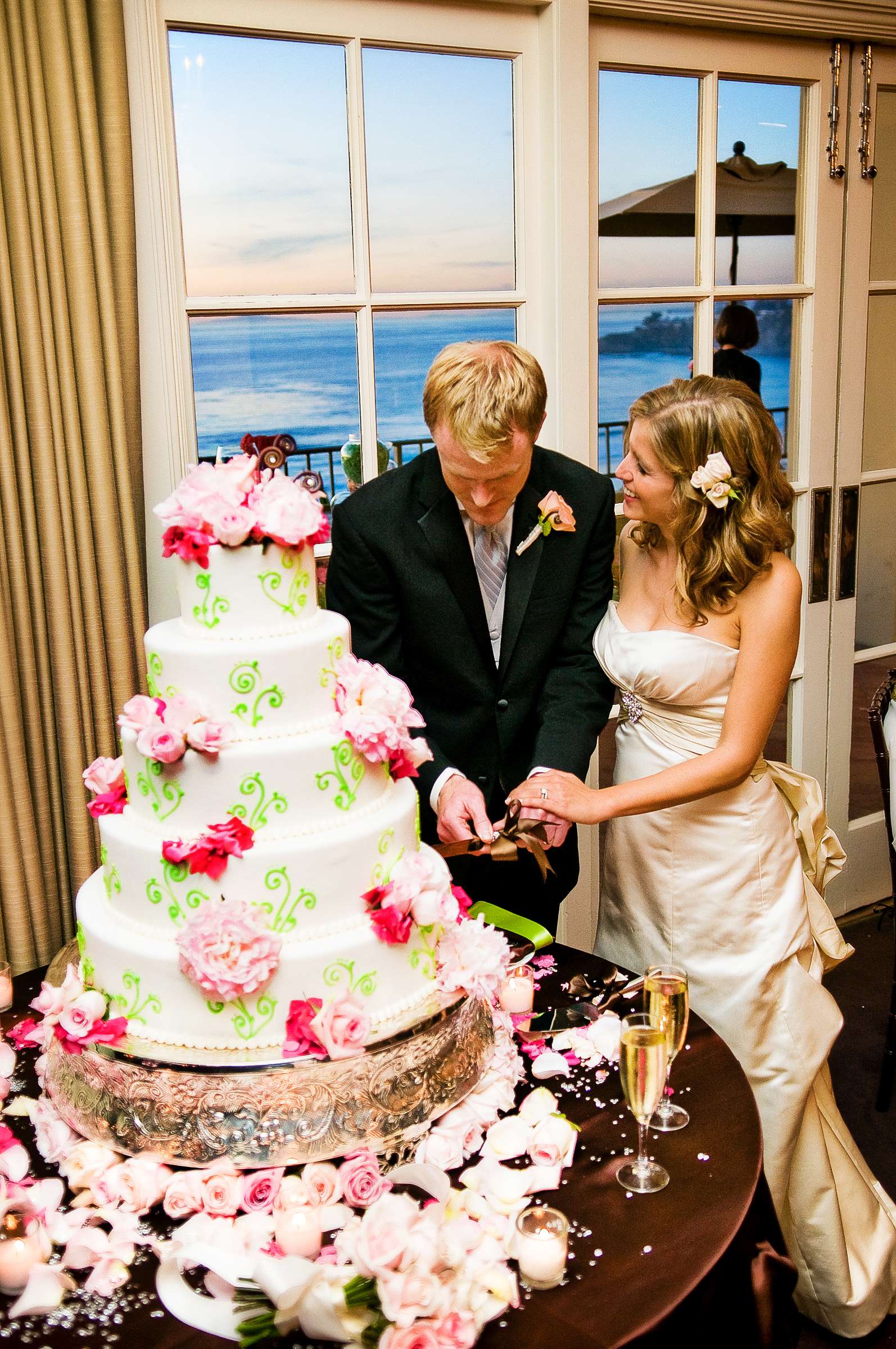 Ritz Carlton-Laguna Niguel Wedding coordinated by Lisa Moon Events, Aimee and Seth Wedding Photo #218638 by True Photography
