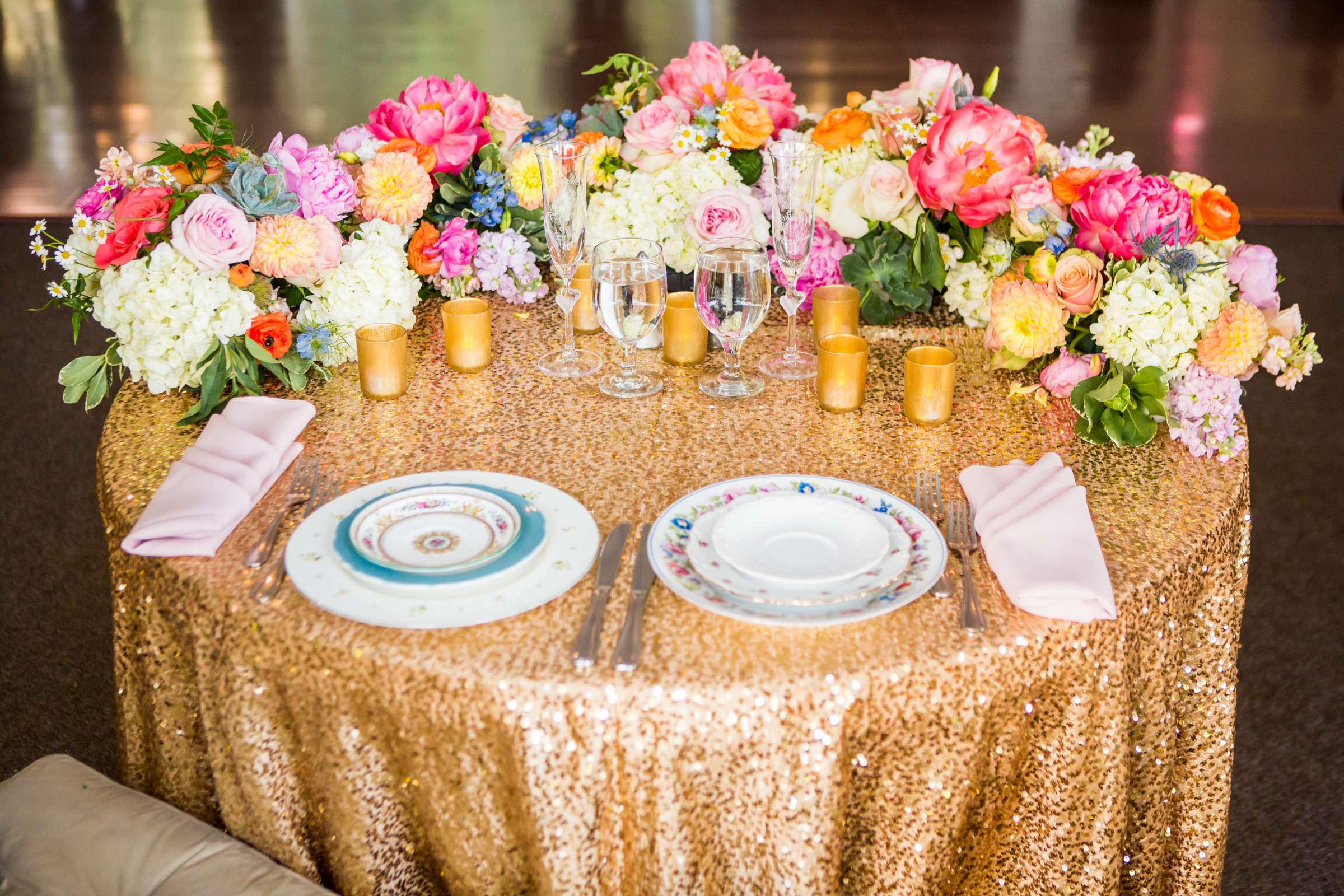 Gold colors at Twin Oaks House & Gardens Wedding Estate Wedding coordinated by Twin Oaks House & Gardens Wedding Estate, Danielle and Shawn Wedding Photo #195 by True Photography
