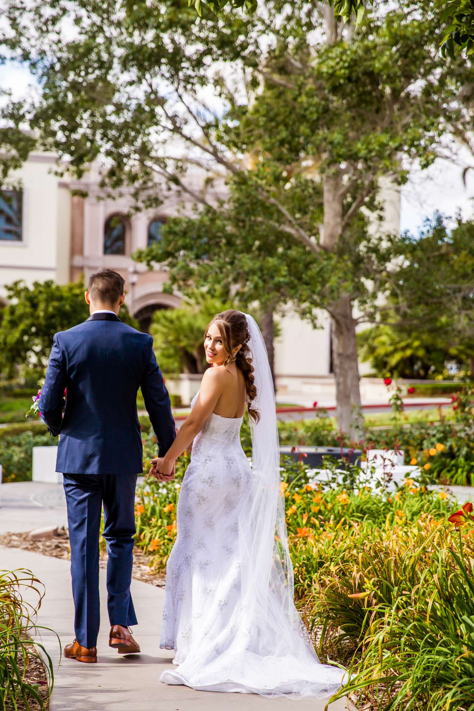 San Diego Central Library Wedding coordinated by Creative Affairs Inc, Alexandria and Daniel Wedding Photo #85 by True Photography