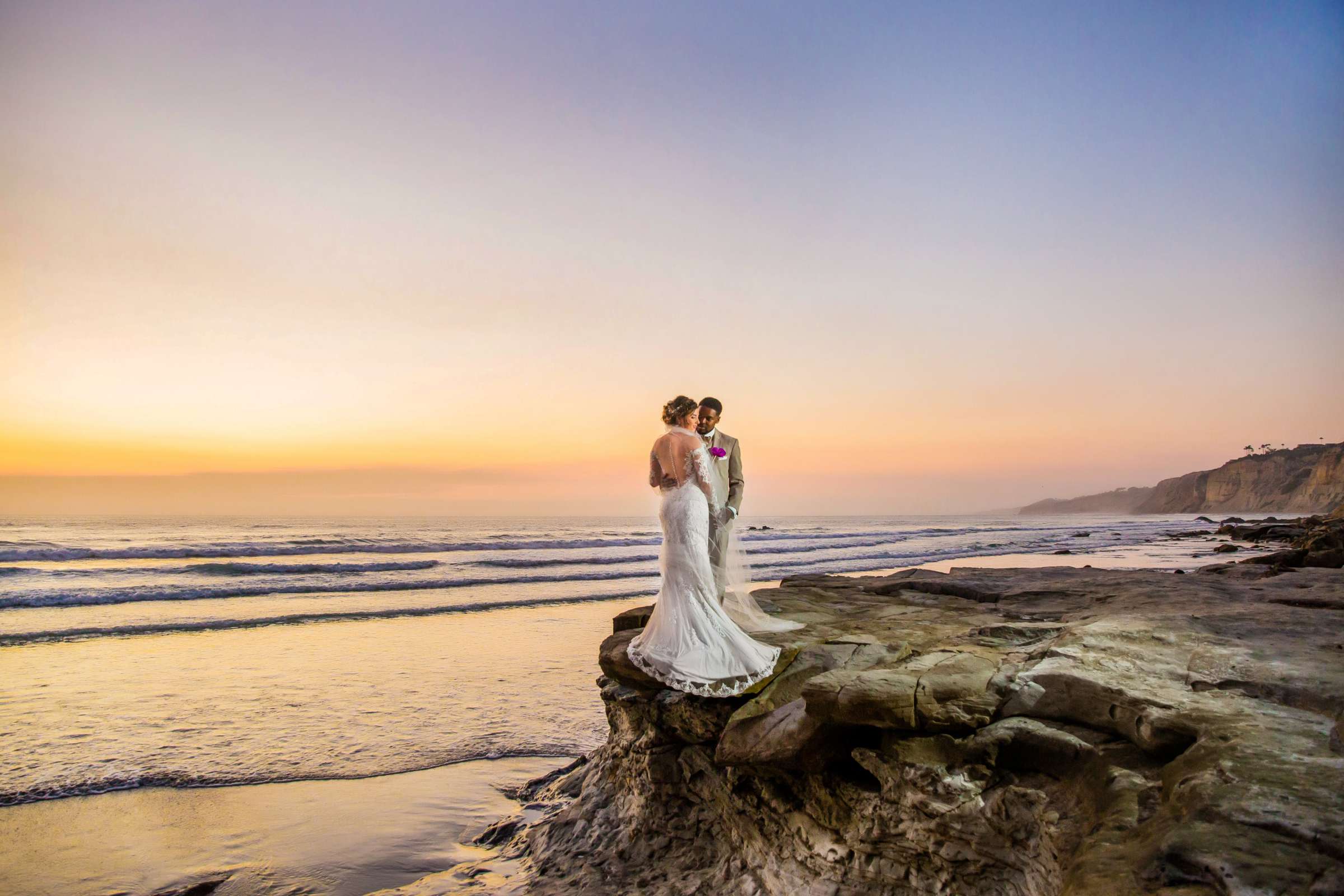 Romantic moment, Sunset, Beach at Scripps Seaside Forum Wedding coordinated by Lavish Weddings, Nicole and Brandon Wedding Photo #3 by True Photography