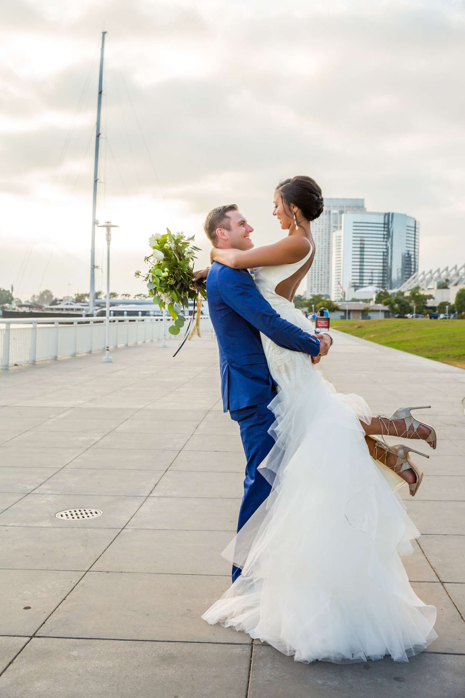 The Ultimate Skybox Wedding, Ariella and Austin Wedding Photo #4 by True Photography