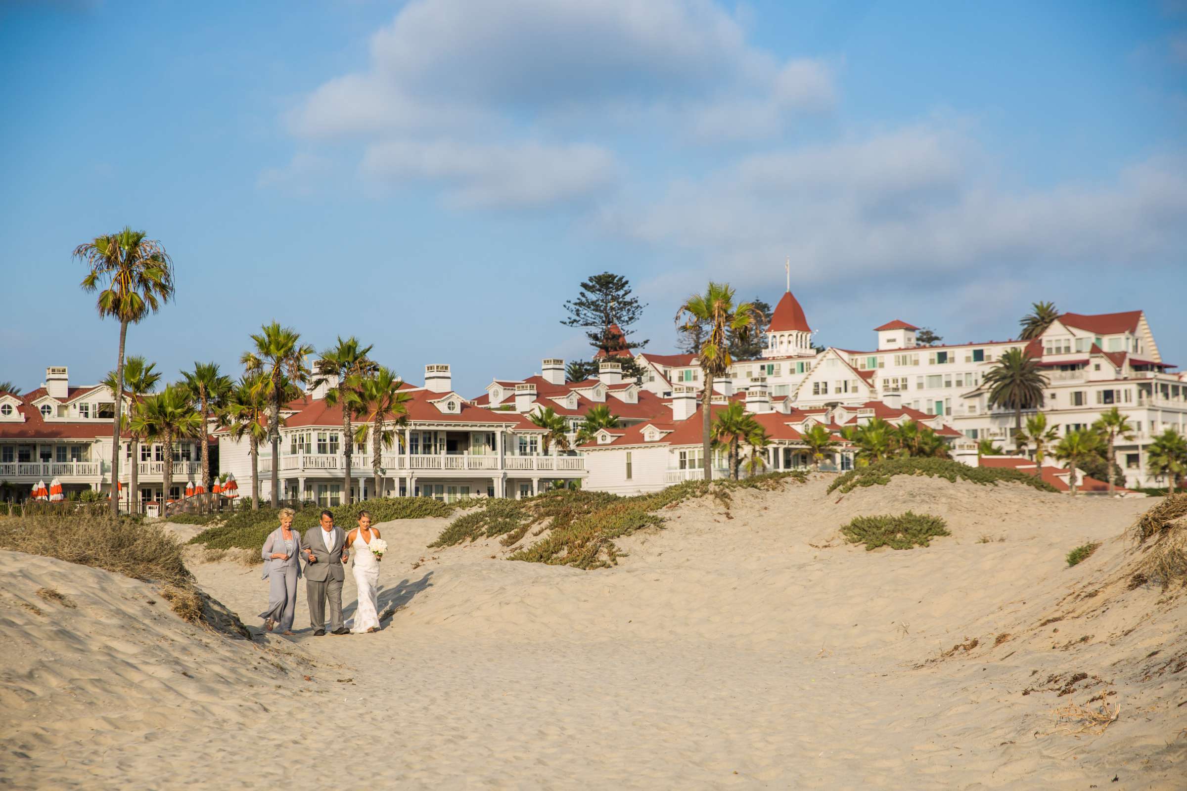 Hotel Del Coronado Wedding coordinated by Seaside Beach Wedding, Farrah and Brian Wedding Photo #253092 by True Photography