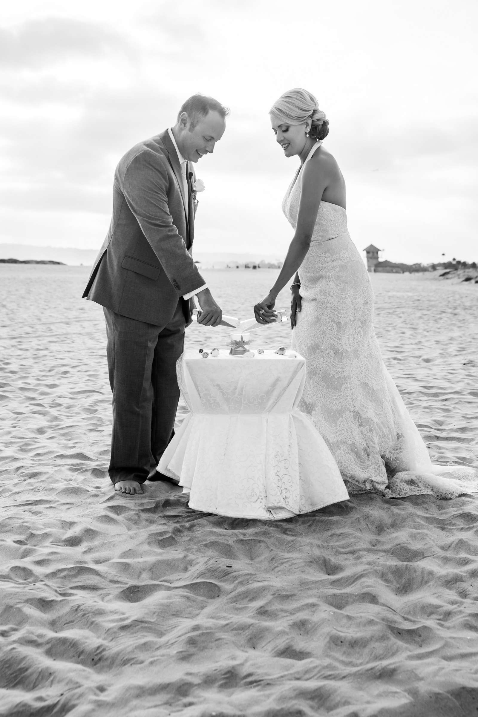 Hotel Del Coronado Wedding coordinated by Seaside Beach Wedding, Farrah and Brian Wedding Photo #253108 by True Photography