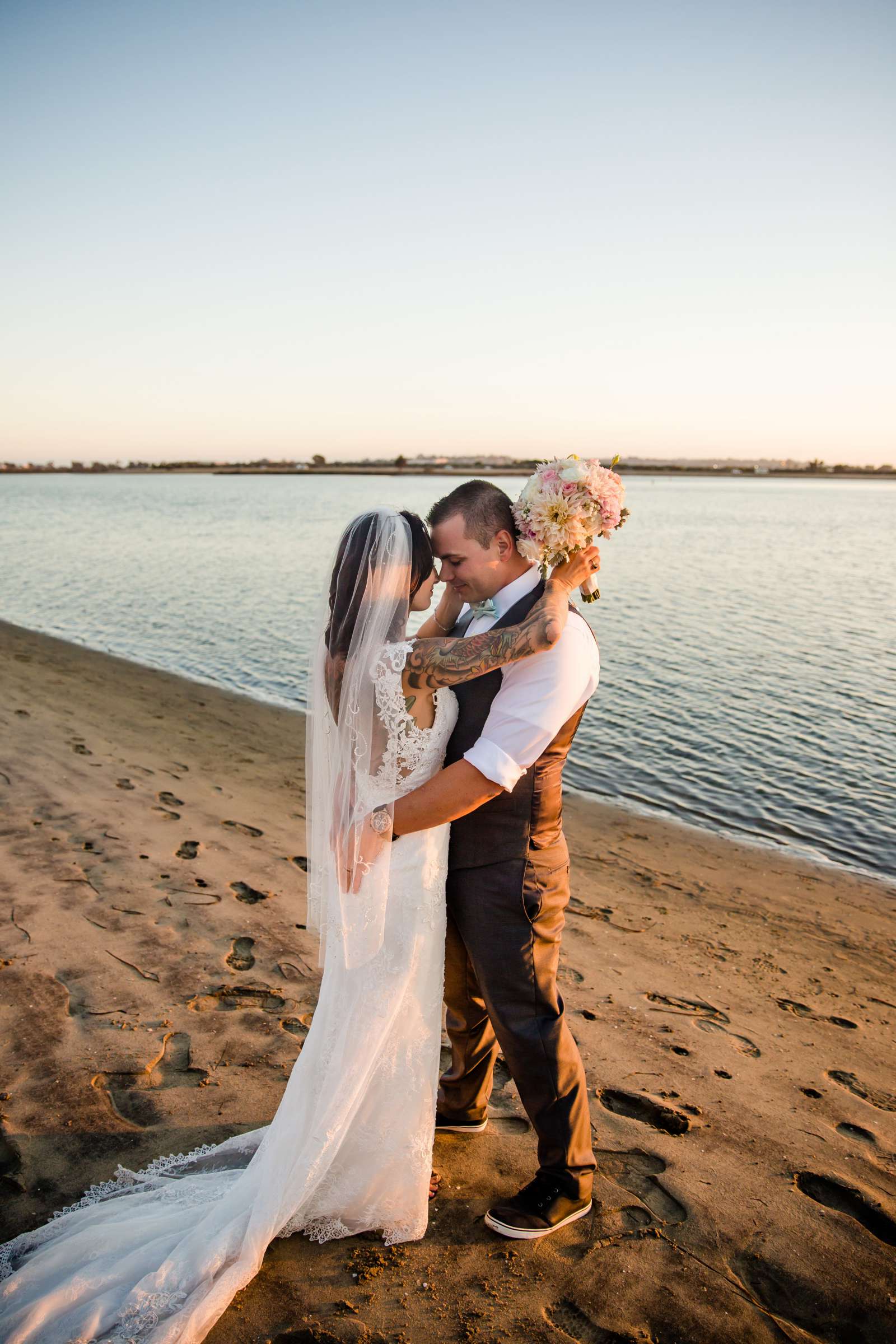 San Diego Mission Bay Resort Wedding coordinated by Elements of Style, Danielle and Jared Wedding Photo #266330 by True Photography
