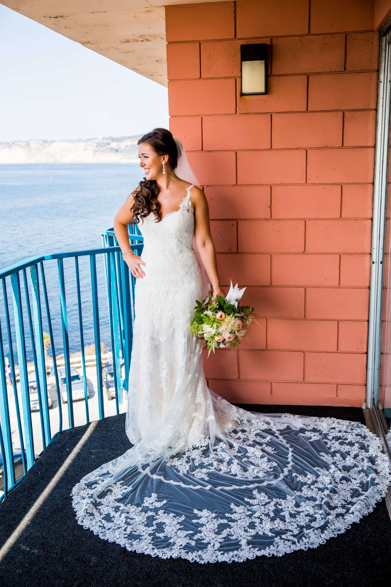La Jolla Cove Rooftop Wedding, Lindsea and Daniel Wedding Photo #267171 by True Photography