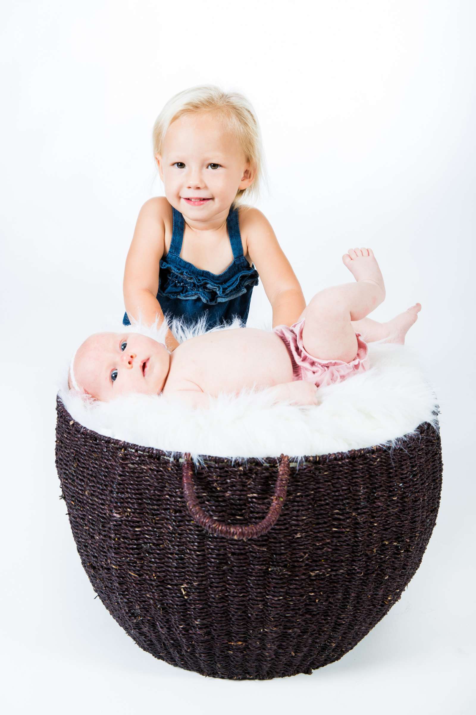 Newborn Photo Session, Jacqueline and Dallas Newborn Photo #4 by True Photography