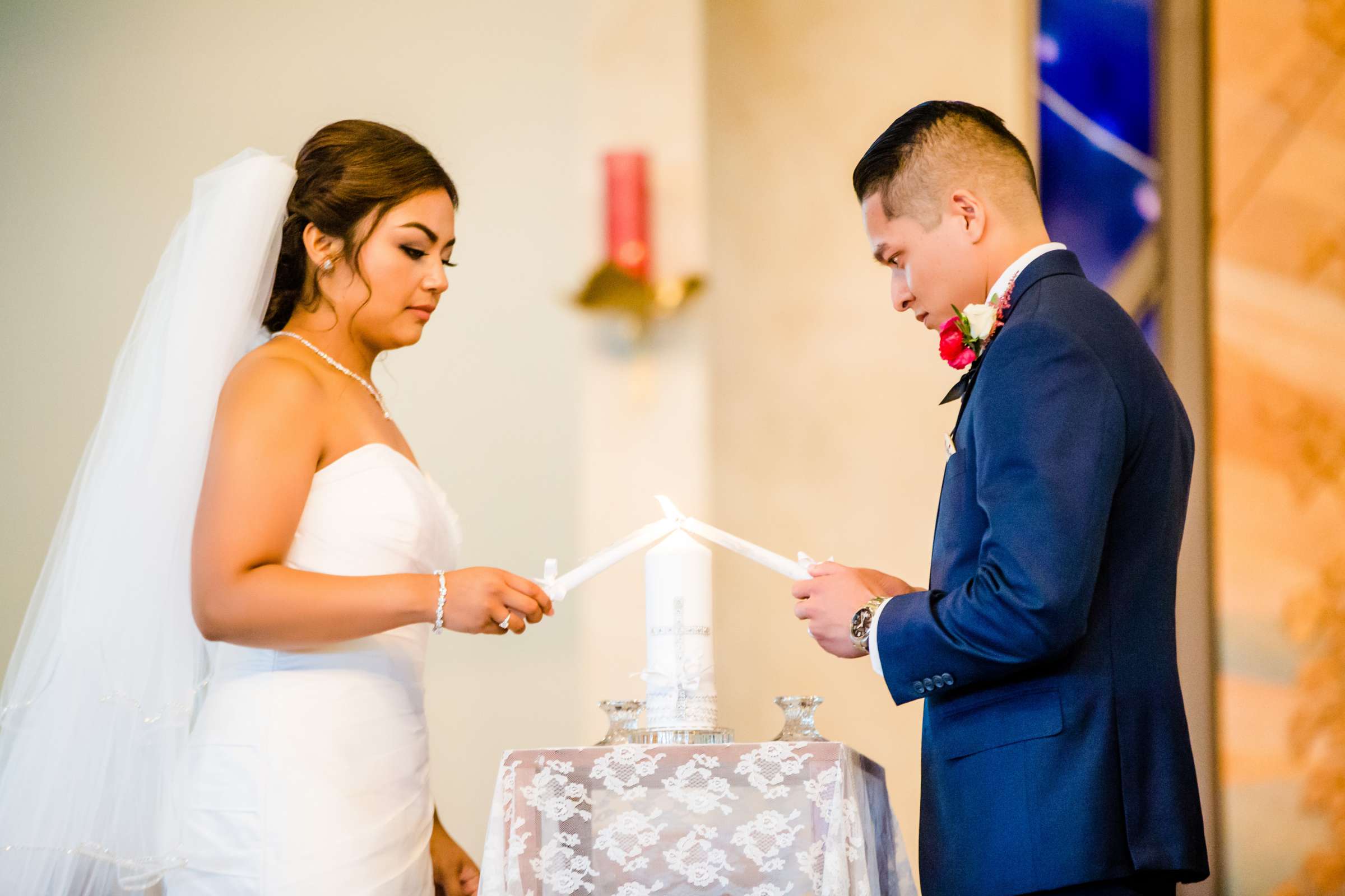 Marriott Marquis San Diego Marina Wedding coordinated by Seven Stems Floral Design & Events, Aileen and Jerry Wedding Photo #273932 by True Photography