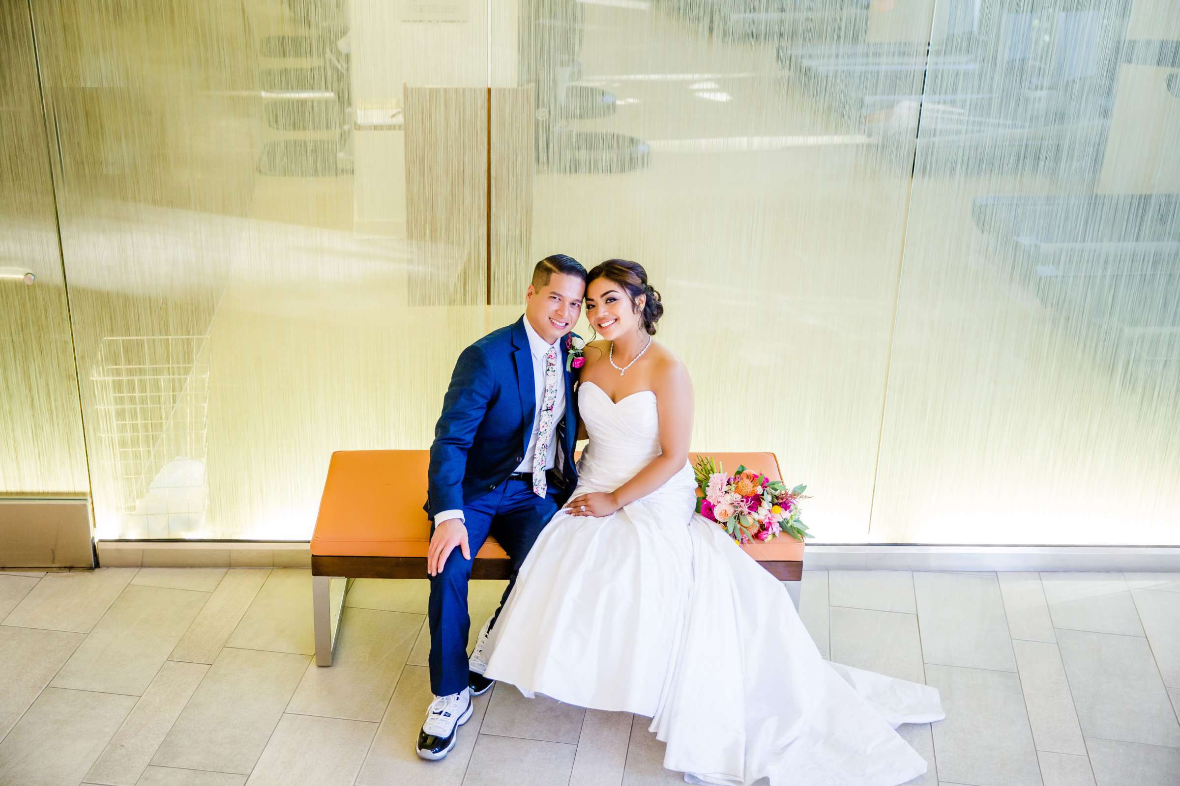 Marriott Marquis San Diego Marina Wedding coordinated by Seven Stems Floral Design & Events, Aileen and Jerry Wedding Photo #273956 by True Photography