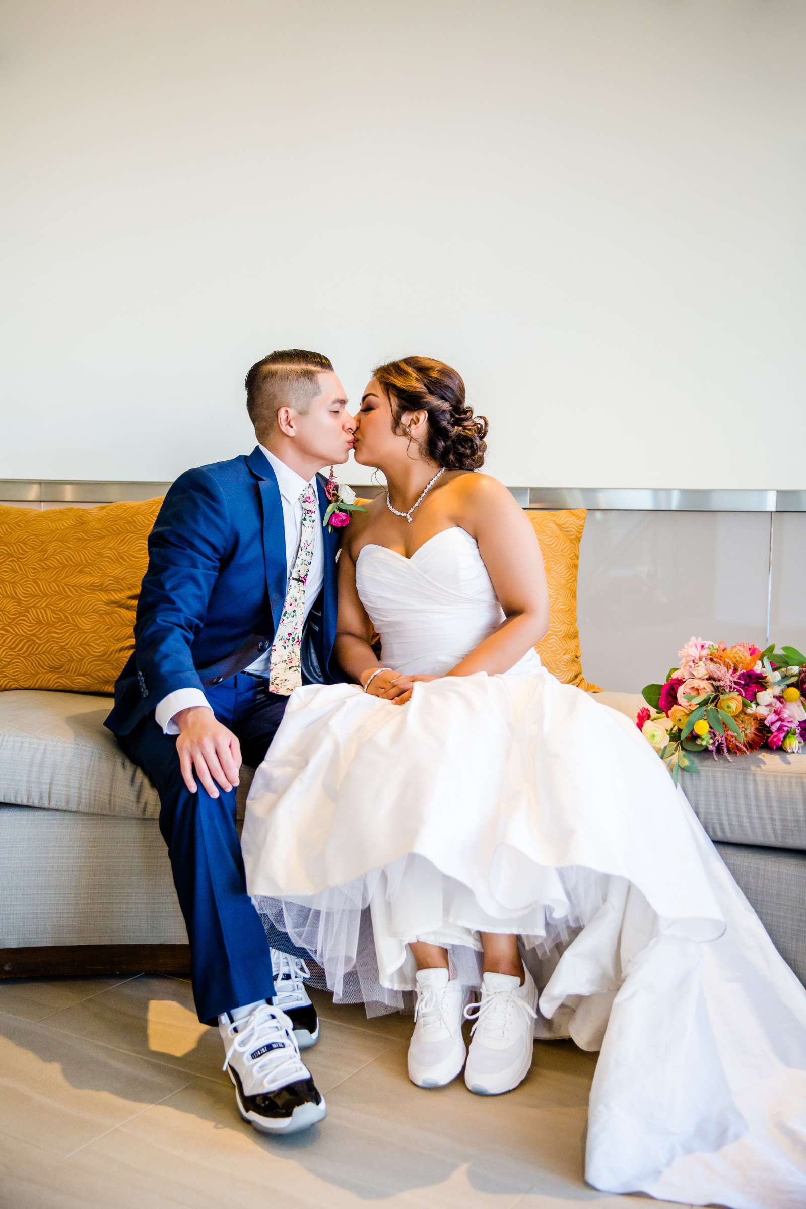 Marriott Marquis San Diego Marina Wedding coordinated by Seven Stems Floral Design & Events, Aileen and Jerry Wedding Photo #273960 by True Photography