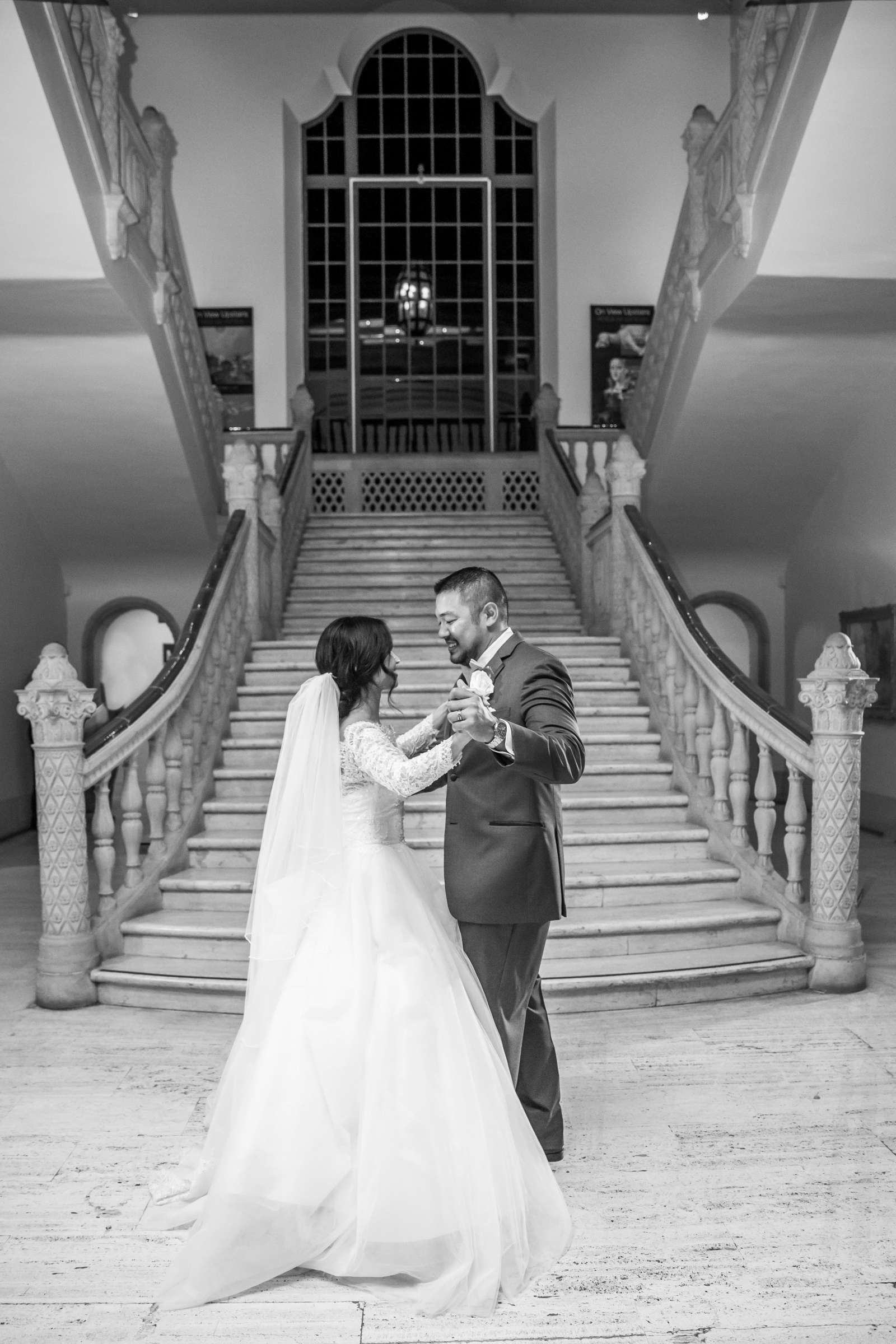 San Diego Museum of Art Wedding coordinated by Lavish Weddings, Ruby and Shaun Wedding Photo #279606 by True Photography