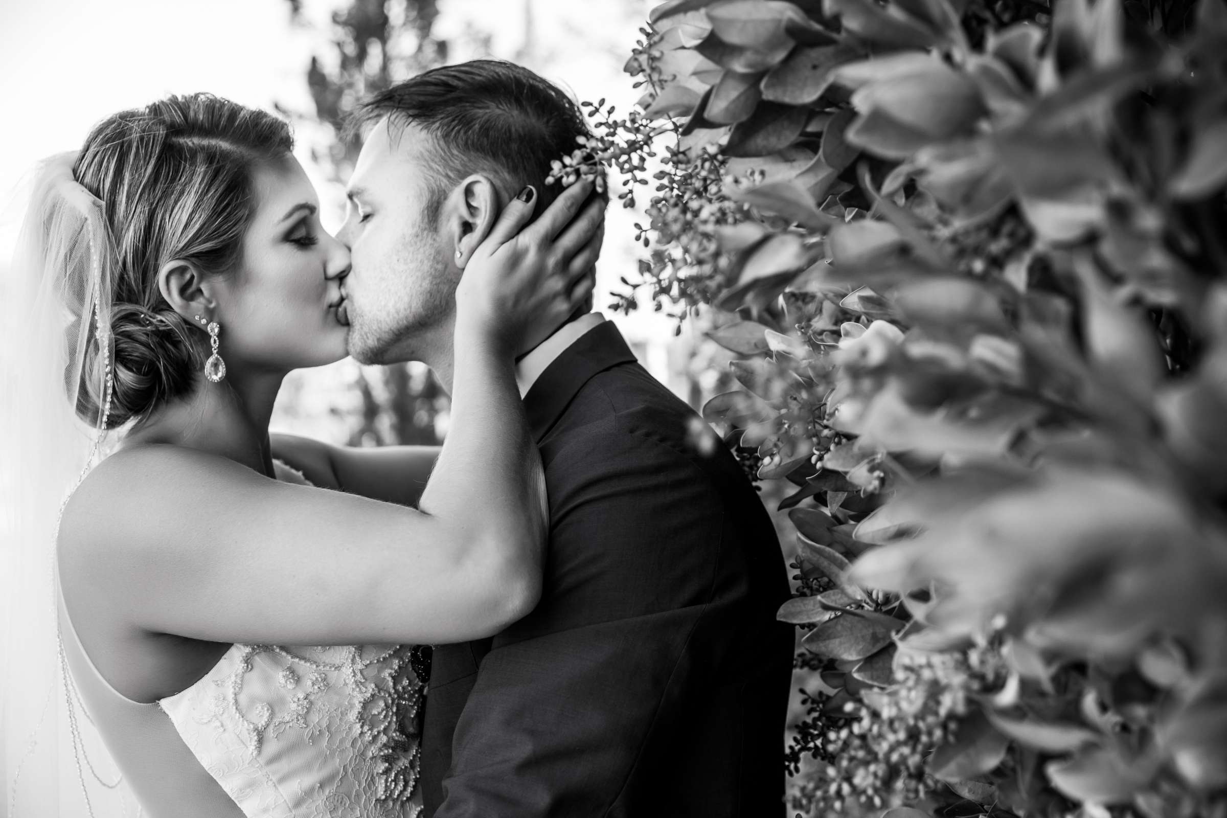 Westlake Village Inn Wedding coordinated by Cali LA Productions, Jennafer and Kylan Wedding Photo #74 by True Photography
