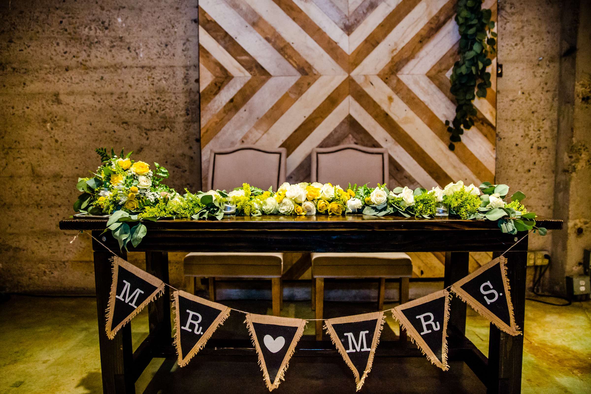Luce Loft Wedding coordinated by Hannah Smith Events, Chelsea and Brandon Wedding Photo #166 by True Photography