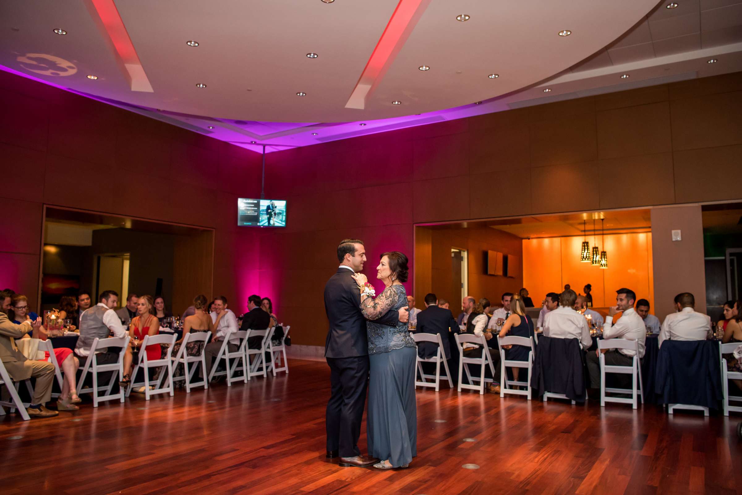 The Ultimate Skybox Wedding, Kimberly and Jeffrey Wedding Photo #80 by True Photography
