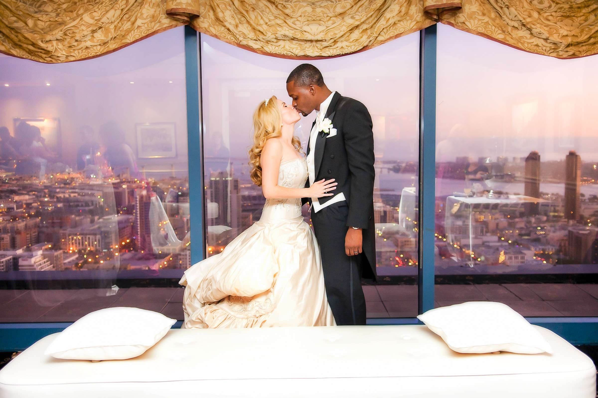 The University Club Atop Symphony Towers Wedding coordinated by Victoria Weddings & Events, Jessica and Donta Wedding Photo #300137 by True Photography