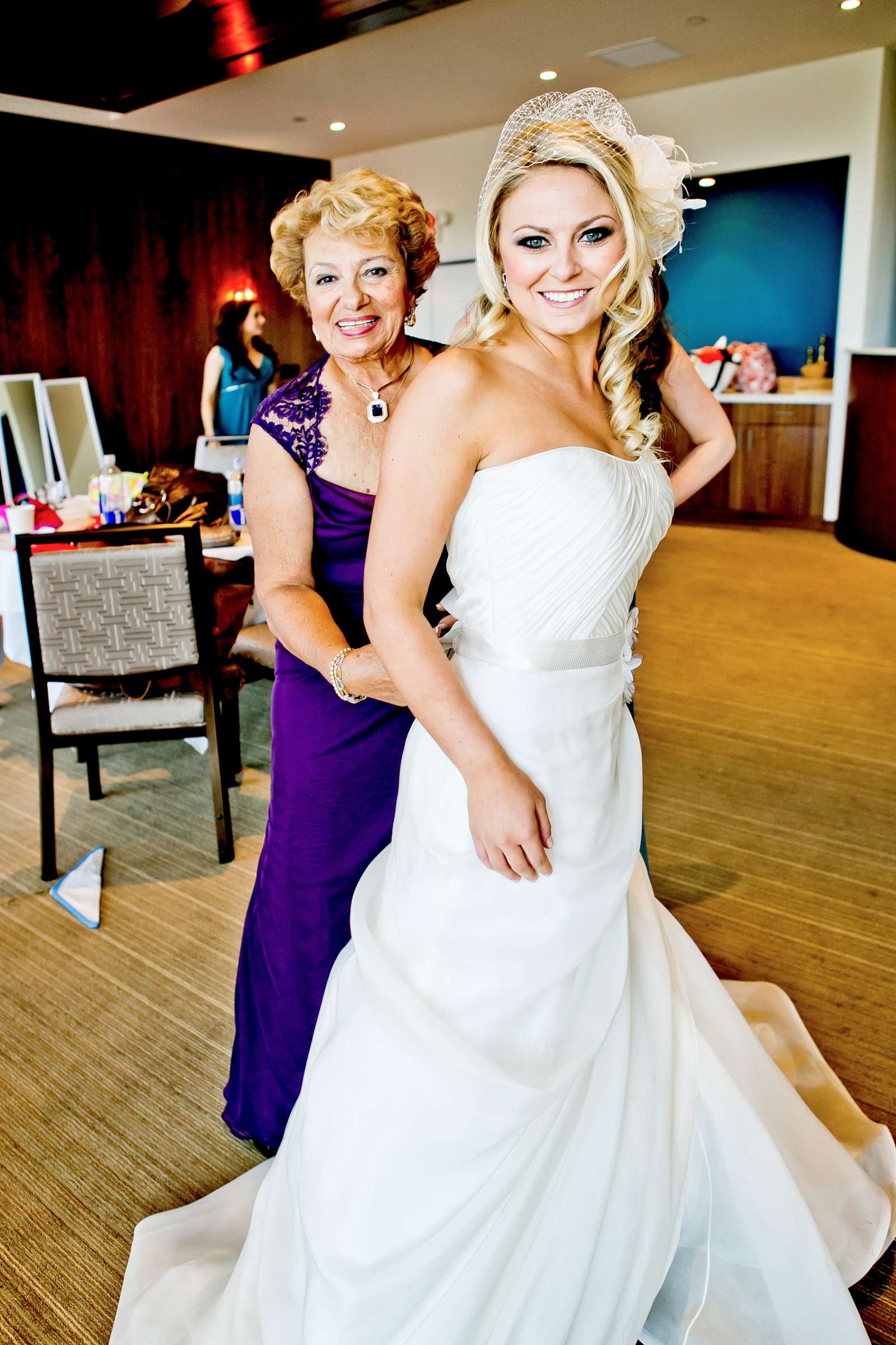 Scripps Seaside Forum Wedding coordinated by Bliss Events, Jeanine and Brett Wedding Photo #305281 by True Photography