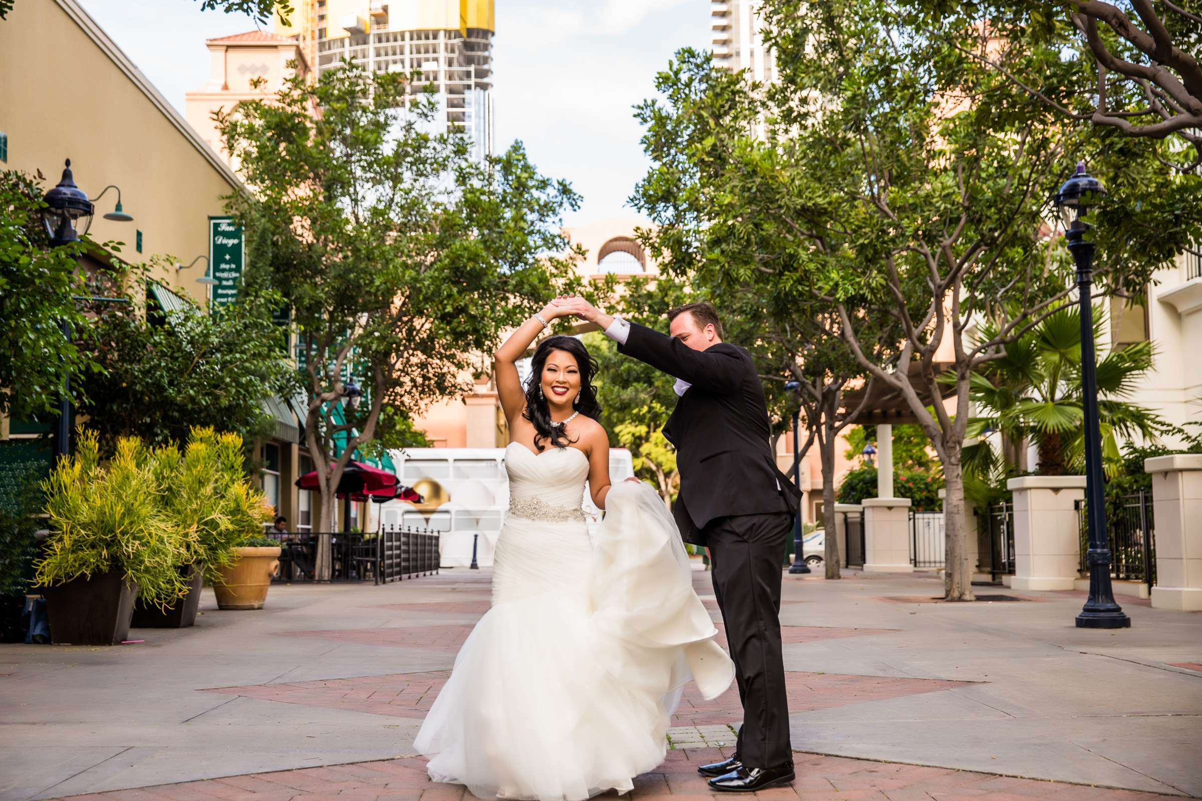 San Diego Central Library Wedding coordinated by MR floral&events, Aratiya and Christopher Wedding Photo #43 by True Photography