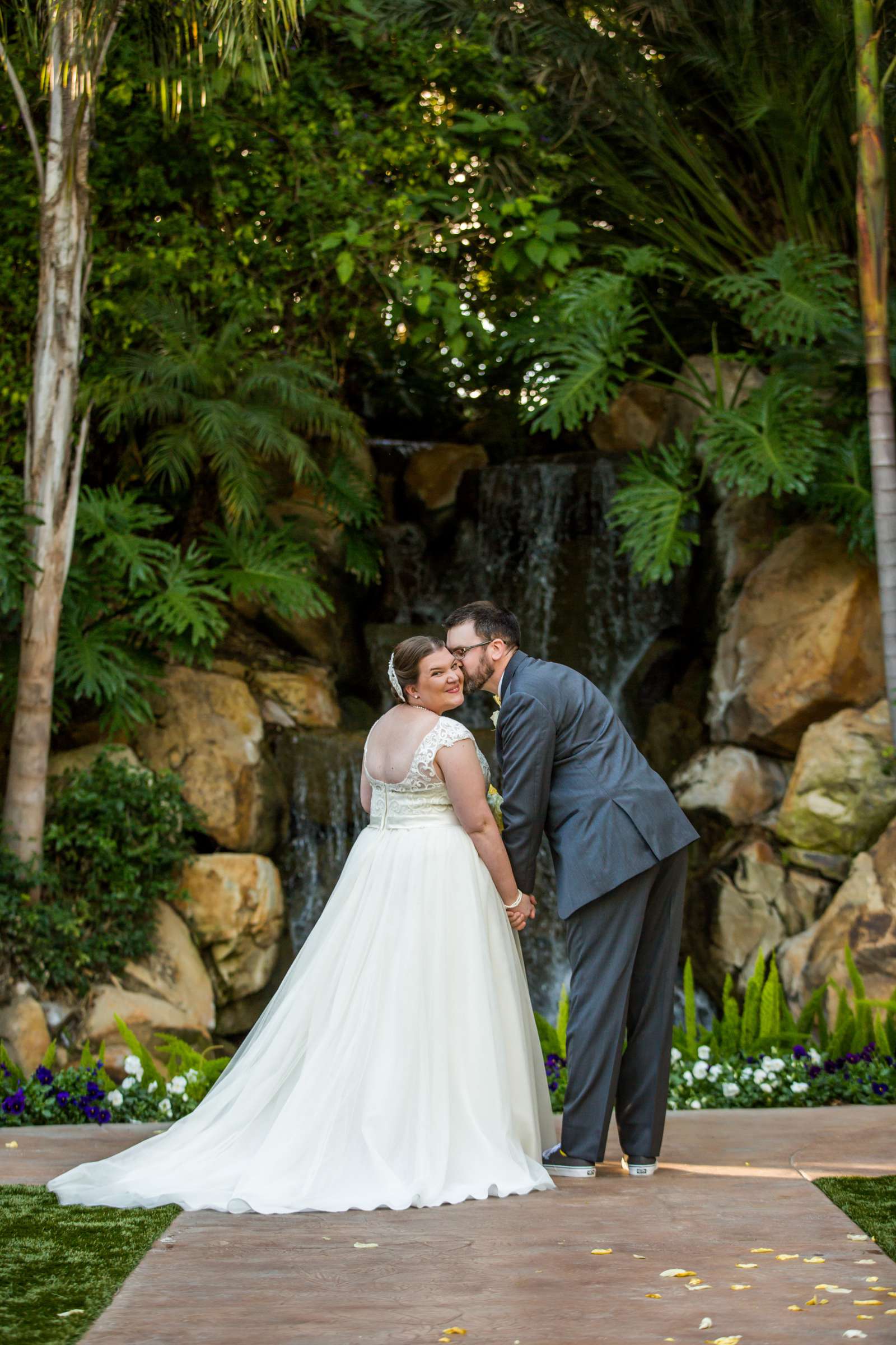 Grand Tradition Estate Wedding coordinated by Grand Tradition Estate, Suzanne and Matthew Wedding Photo #324621 by True Photography