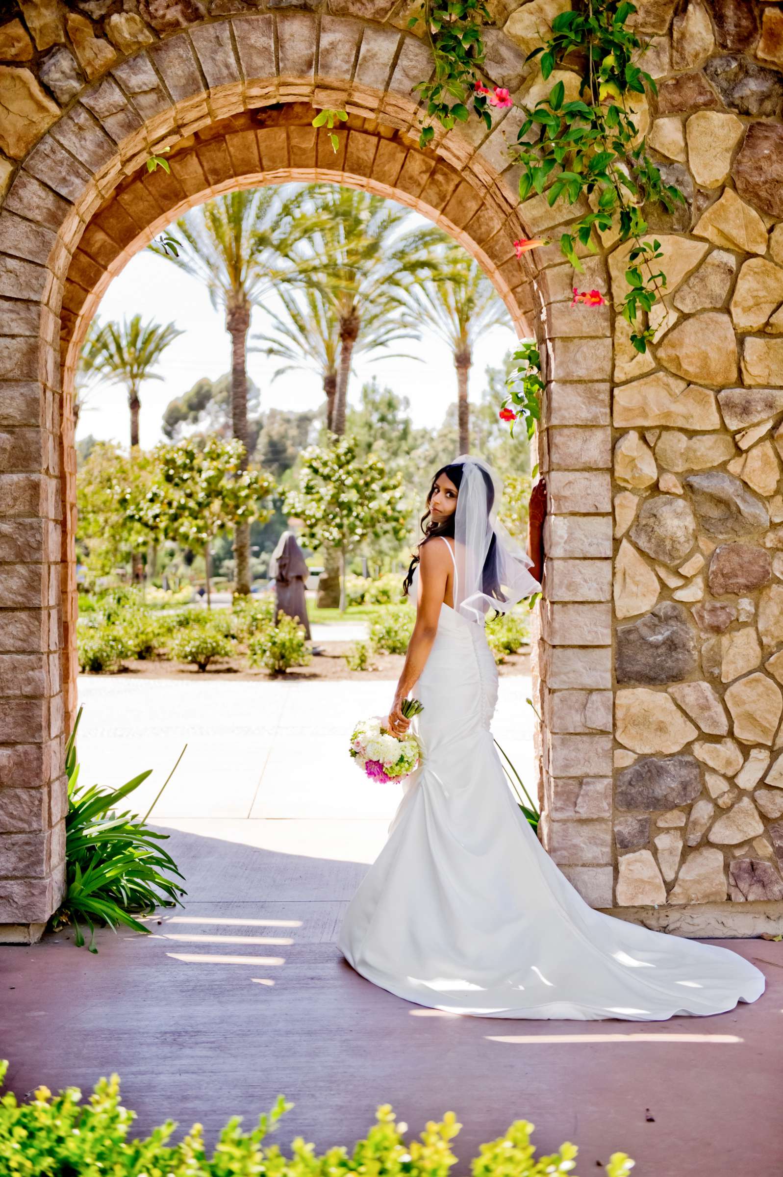 Hilton La Jolla Torrey Pines Wedding, Jaya and John Wedding Photo #328890 by True Photography