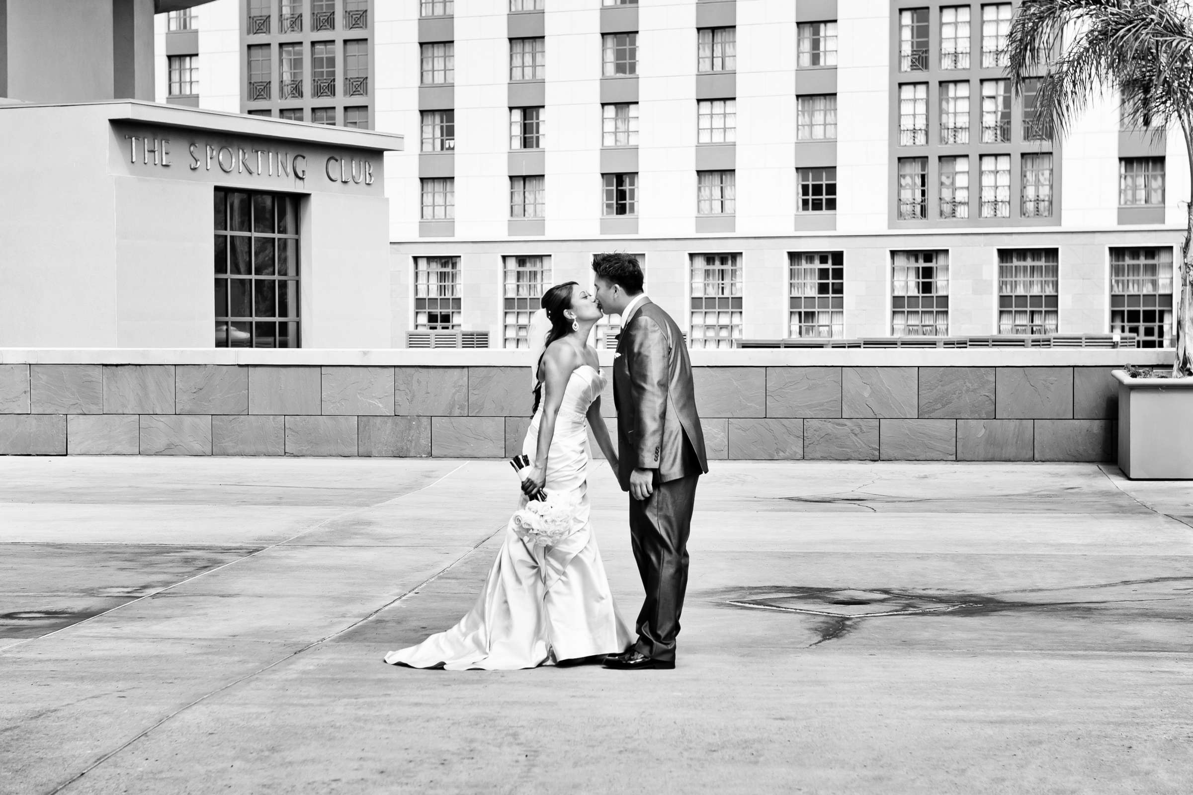 Hyatt Regency Louisville Wedding coordinated by InStyle Event Planning, Racquel and Michael Wedding Photo #330806 by True Photography