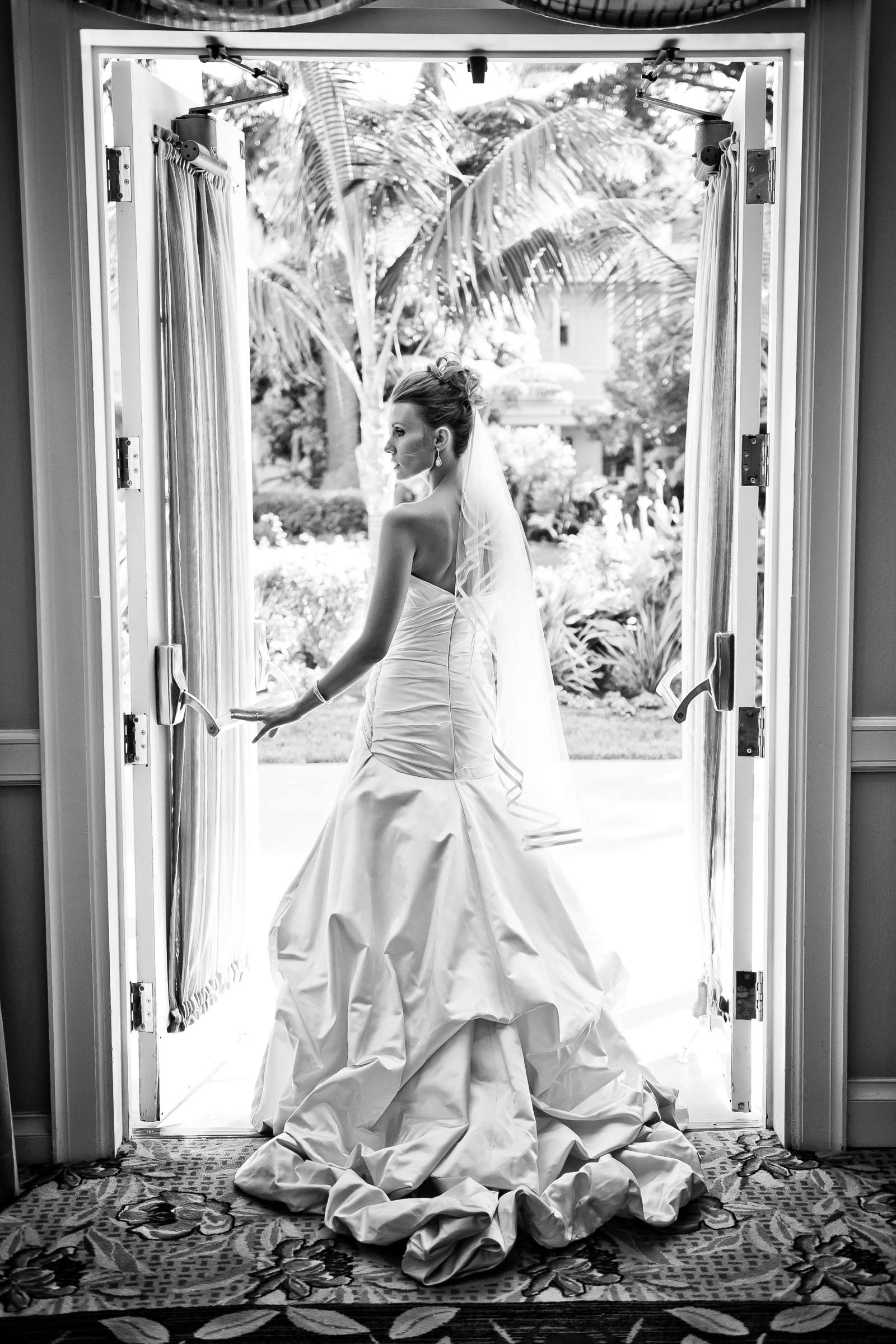 Hotel Del Coronado Wedding coordinated by First Comes Love Weddings & Events, Mirna and Duc Wedding Photo #331844 by True Photography