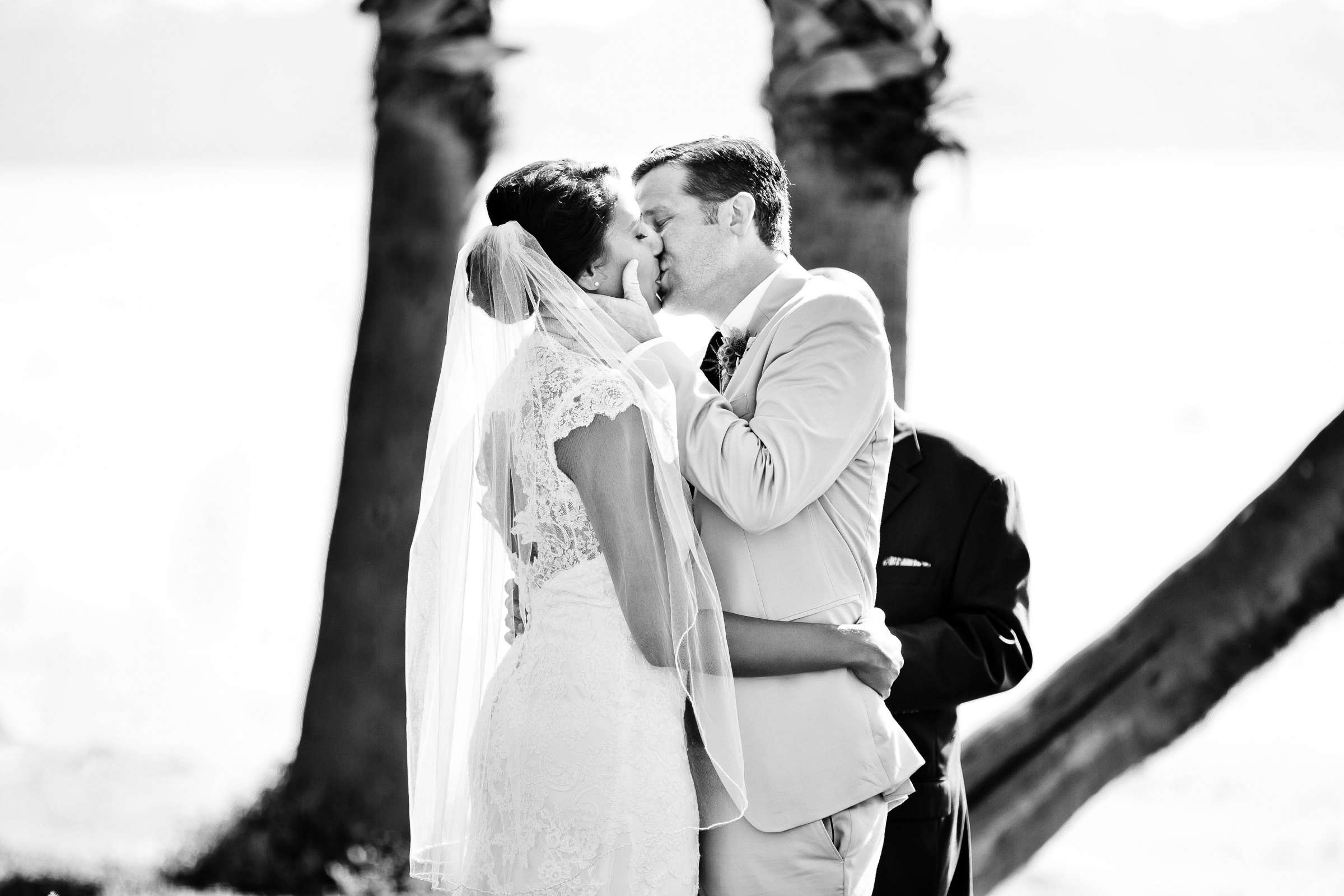 Scripps Seaside Forum Wedding coordinated by First Comes Love Weddings & Events, Simone and Cameron Wedding Photo #334272 by True Photography