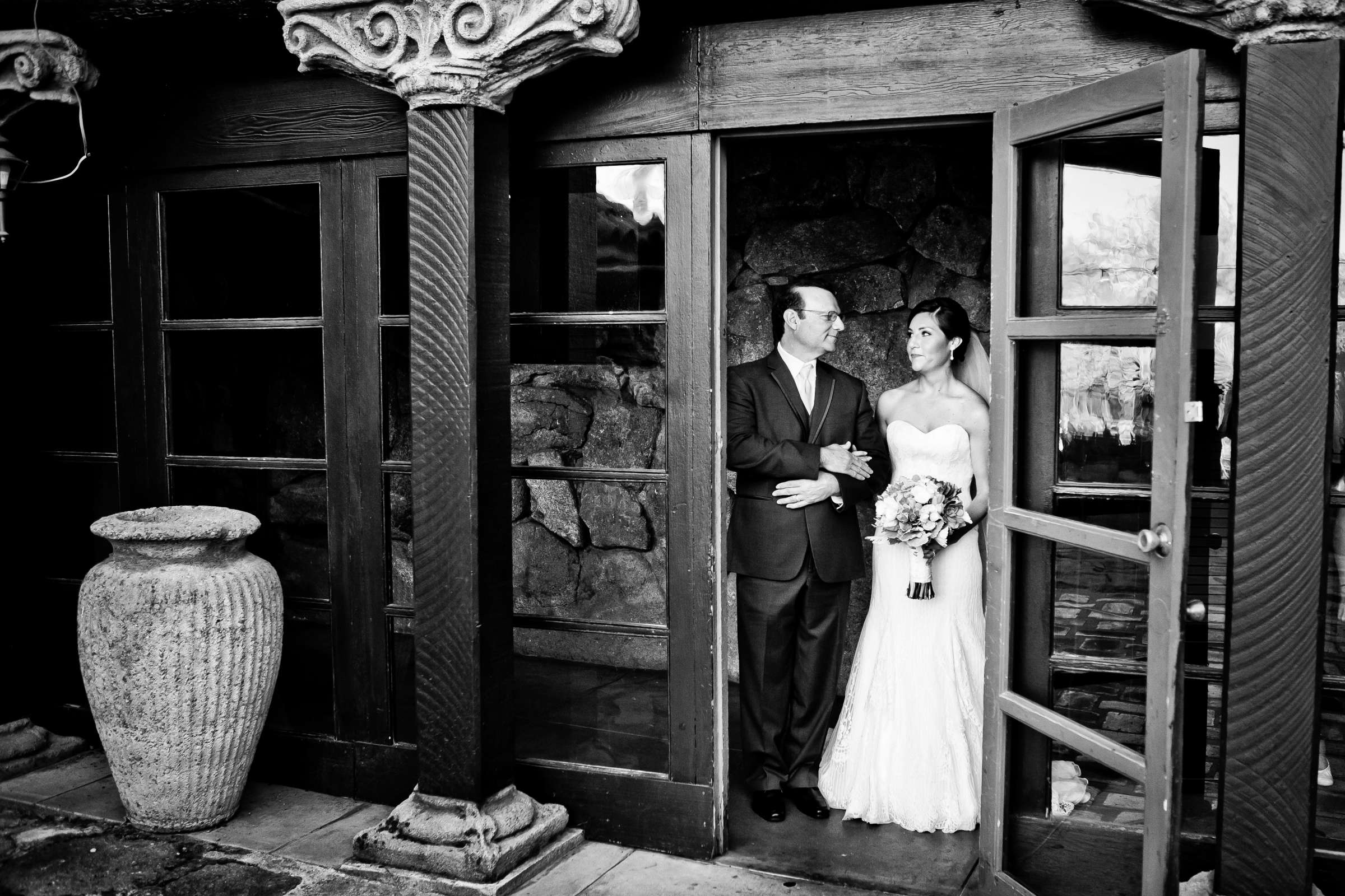 Mt Woodson Castle Wedding, Jennifer and Gustavo Wedding Photo #337998 by True Photography