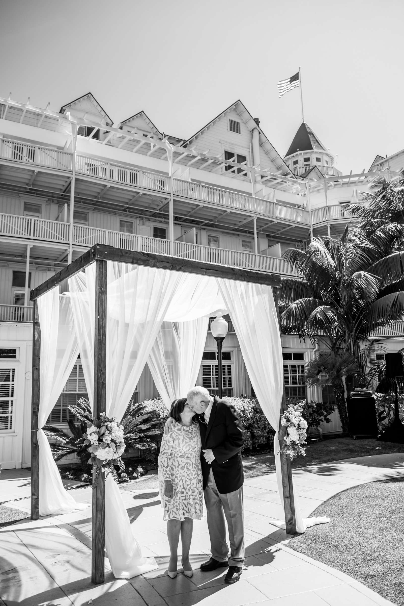 Hotel Del Coronado Wedding, Jeannette and Nick Wedding Photo #340952 by True Photography