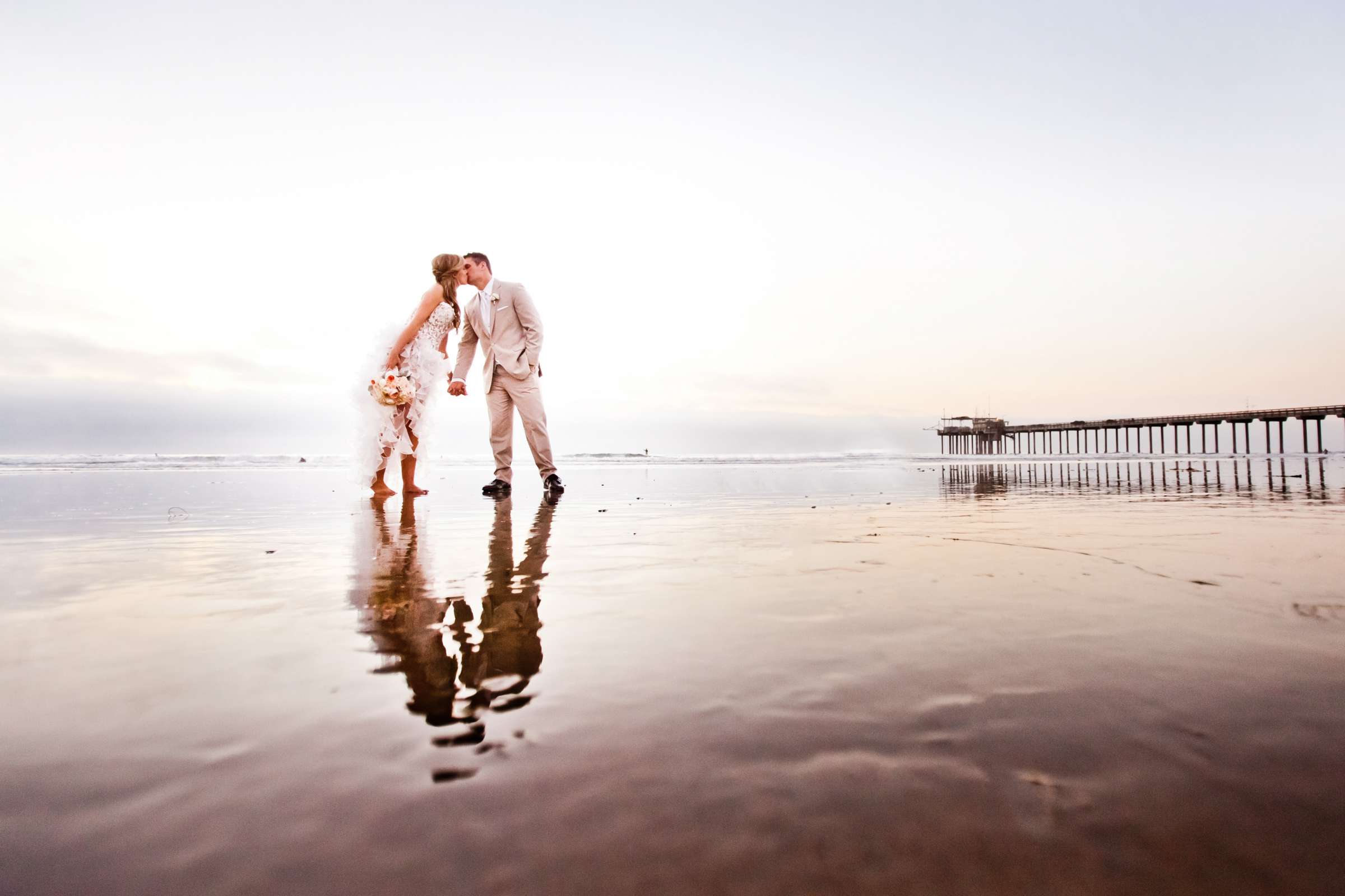 Scripps Seaside Forum Wedding coordinated by First Comes Love Weddings & Events, Janelle and Bart Wedding Photo #343040 by True Photography