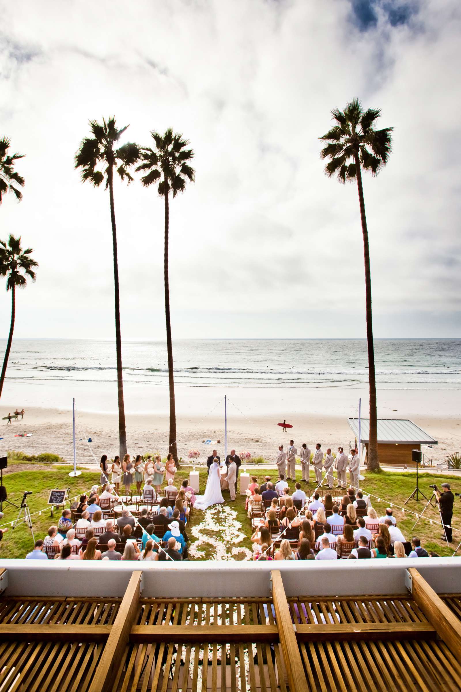 Scripps Seaside Forum Wedding coordinated by First Comes Love Weddings & Events, Janelle and Bart Wedding Photo #343048 by True Photography