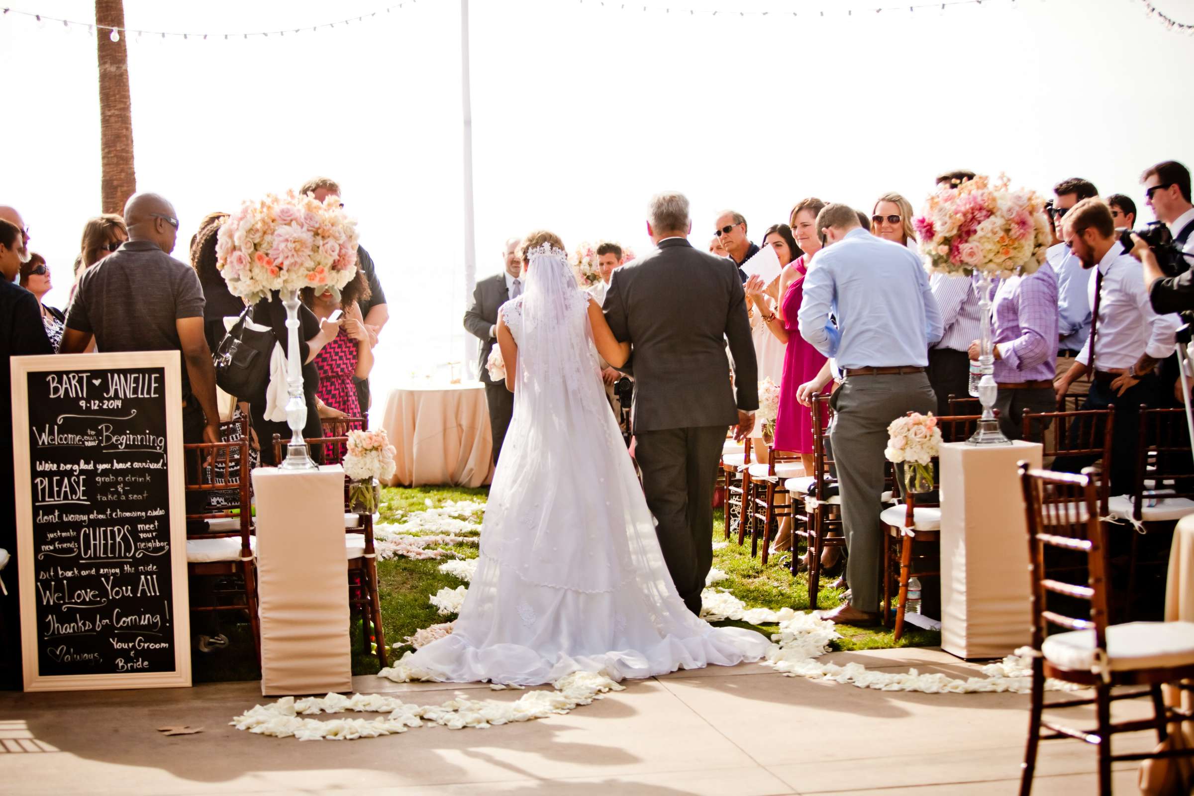 Scripps Seaside Forum Wedding coordinated by First Comes Love Weddings & Events, Janelle and Bart Wedding Photo #343074 by True Photography