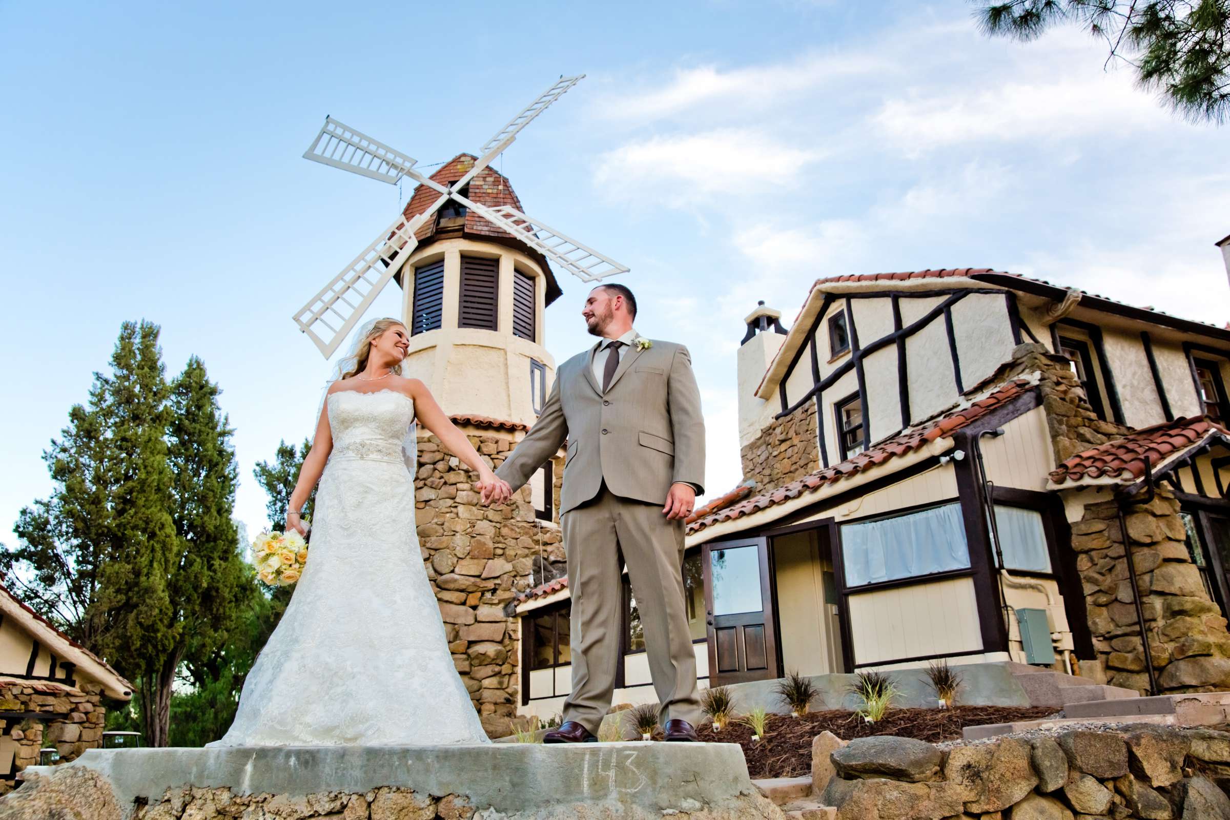 Mt Woodson Castle Wedding, Lindsay and Travis Wedding Photo #346950 by True Photography