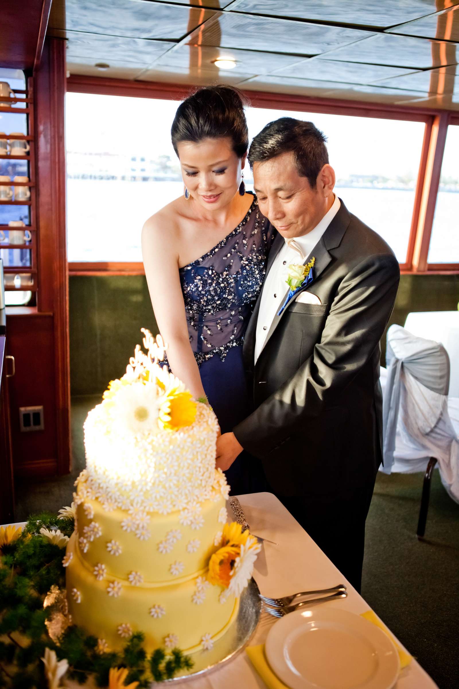 Hornblower cruise line Wedding, Maggie and Bobby Wedding Photo #348074 by True Photography