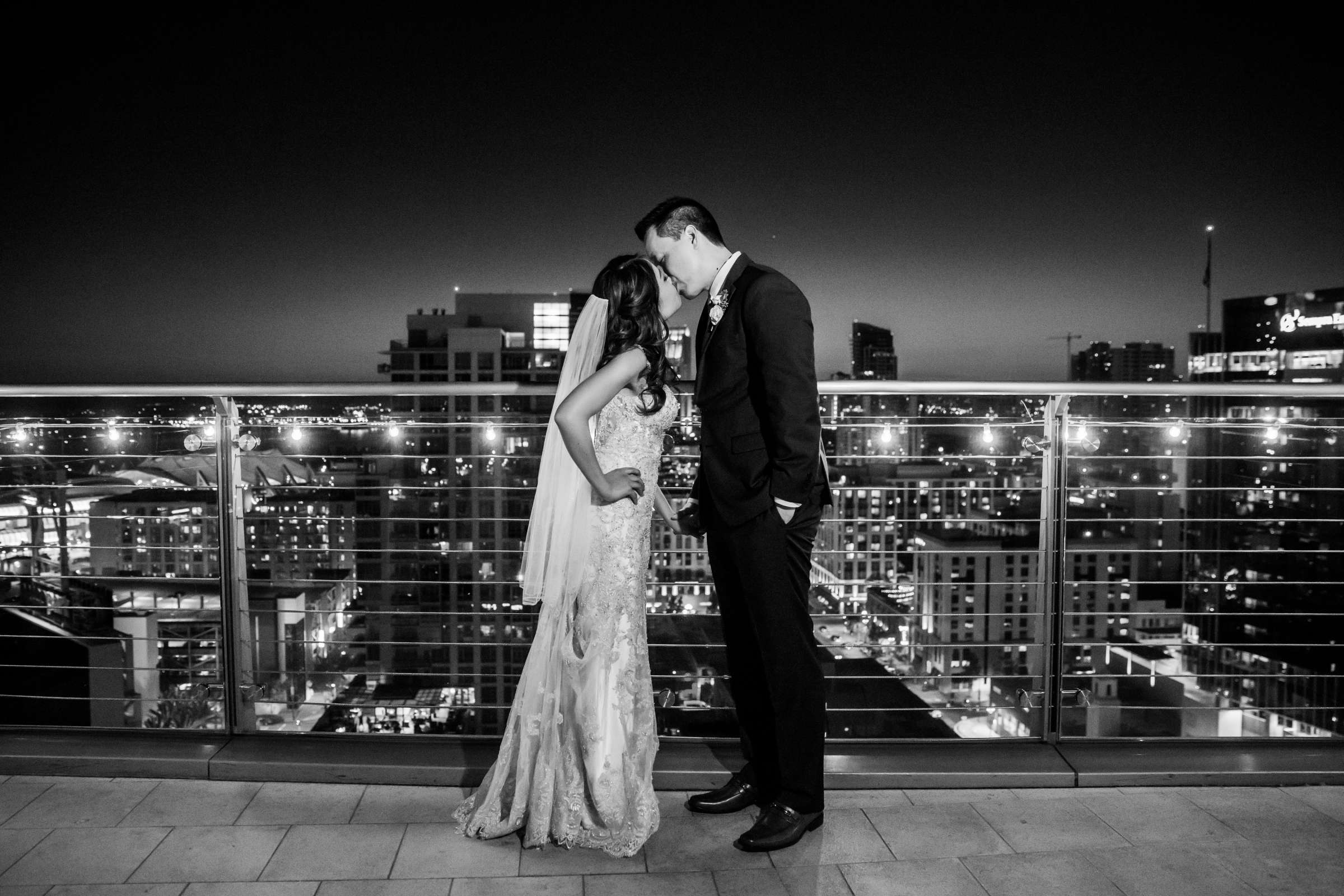 The Ultimate Skybox Wedding, Joanna and Dzuy Wedding Photo #348676 by True Photography