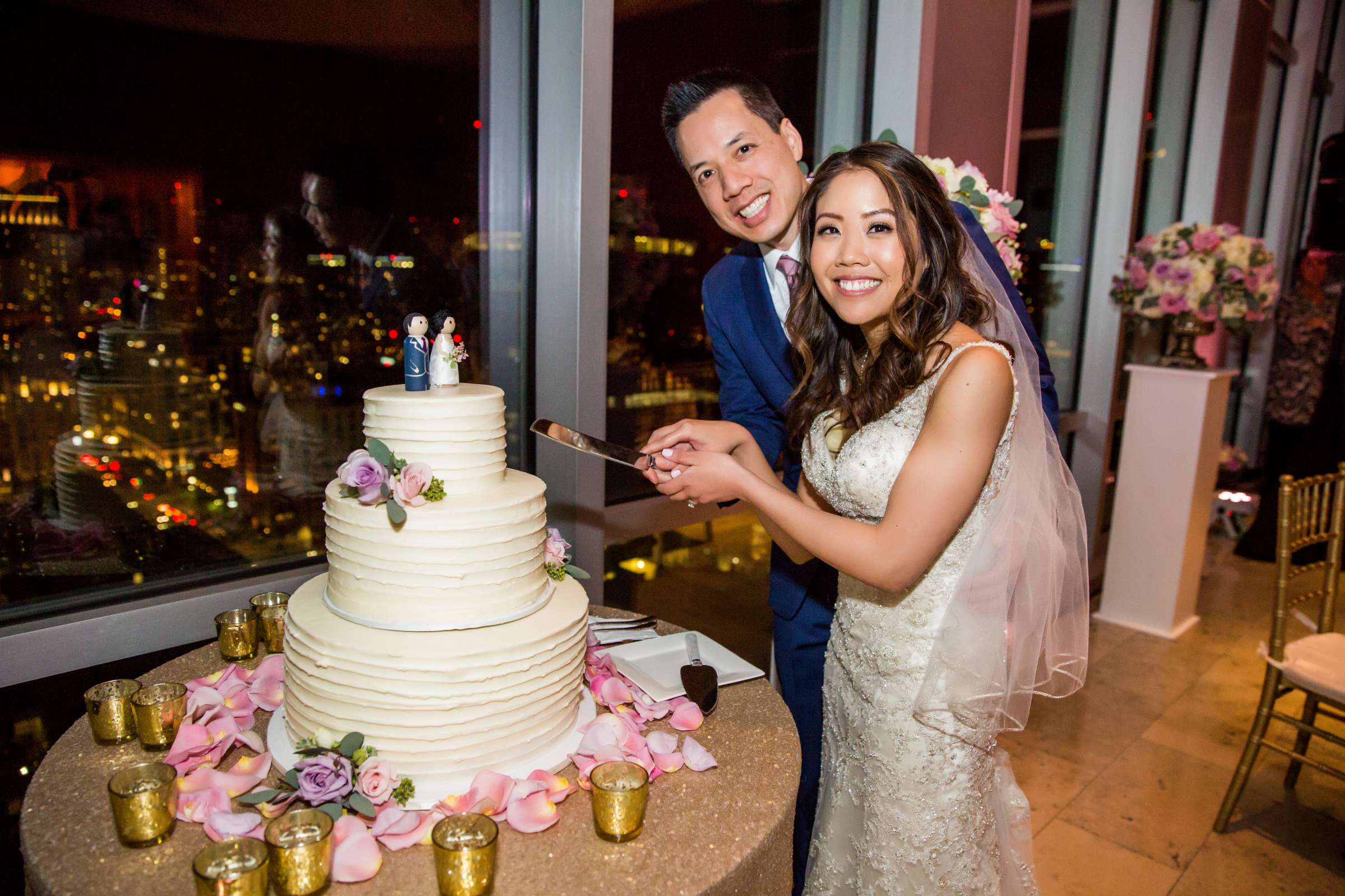 The Ultimate Skybox Wedding, Joanna and Dzuy Wedding Photo #348773 by True Photography