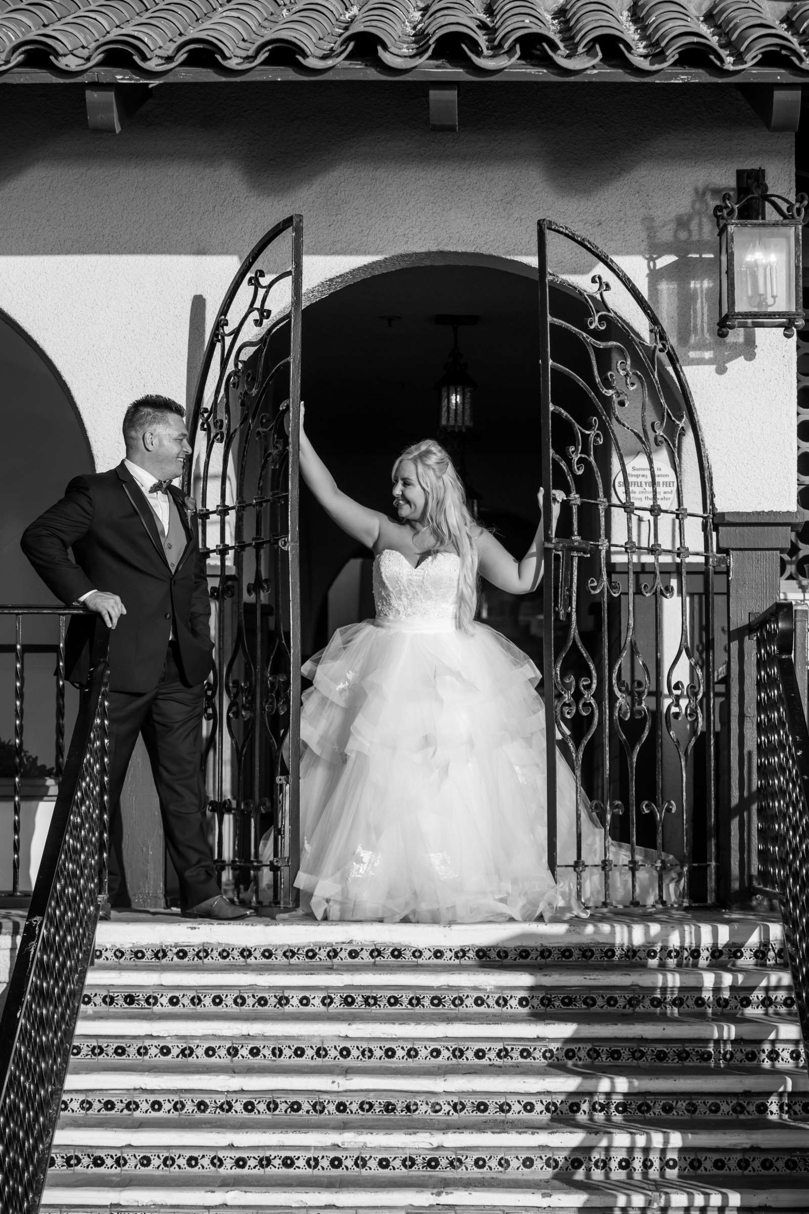 La Jolla Shores Hotel Wedding, Mia and Ethan Wedding Photo #16 by True Photography