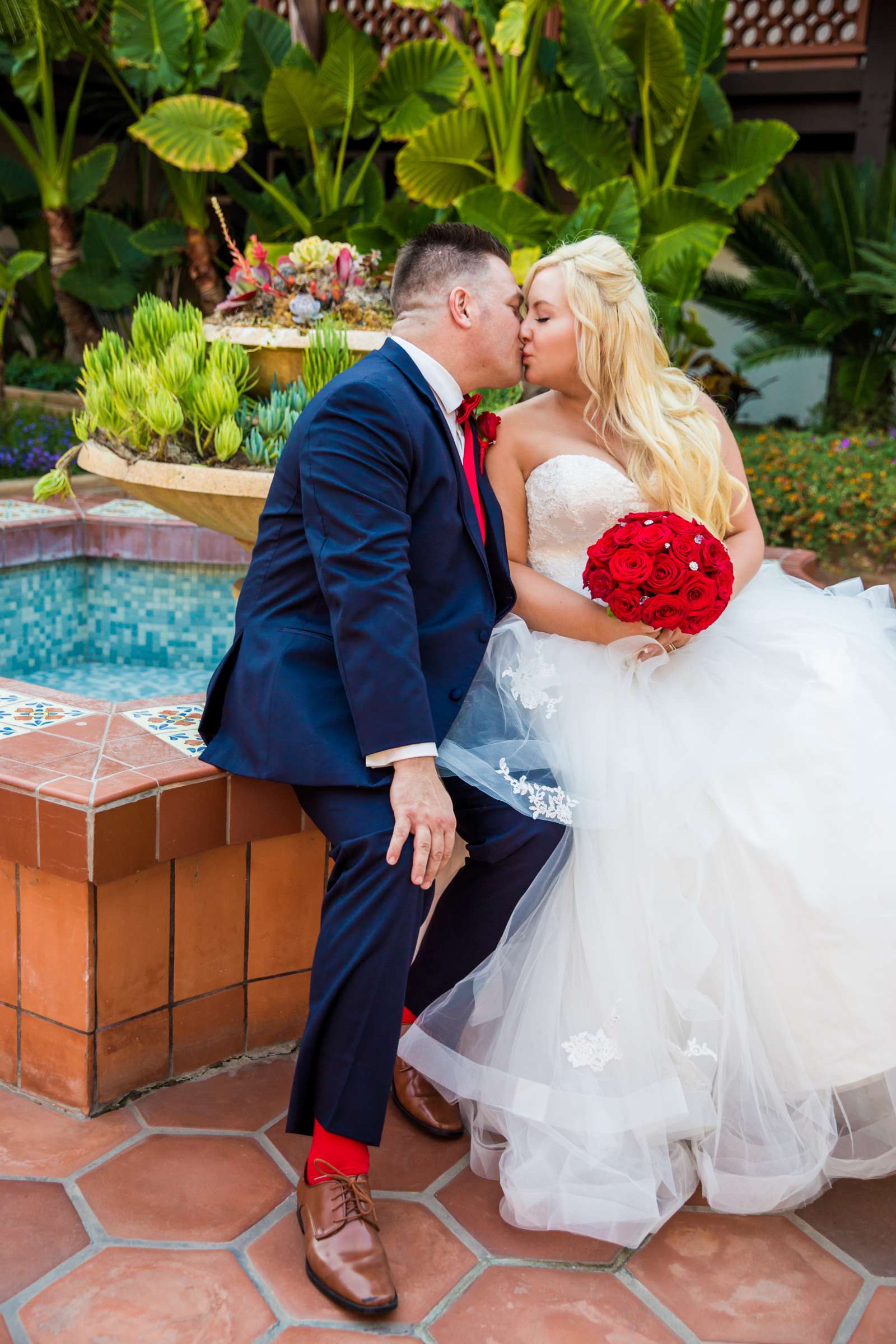 La Jolla Shores Hotel Wedding, Mia and Ethan Wedding Photo #17 by True Photography