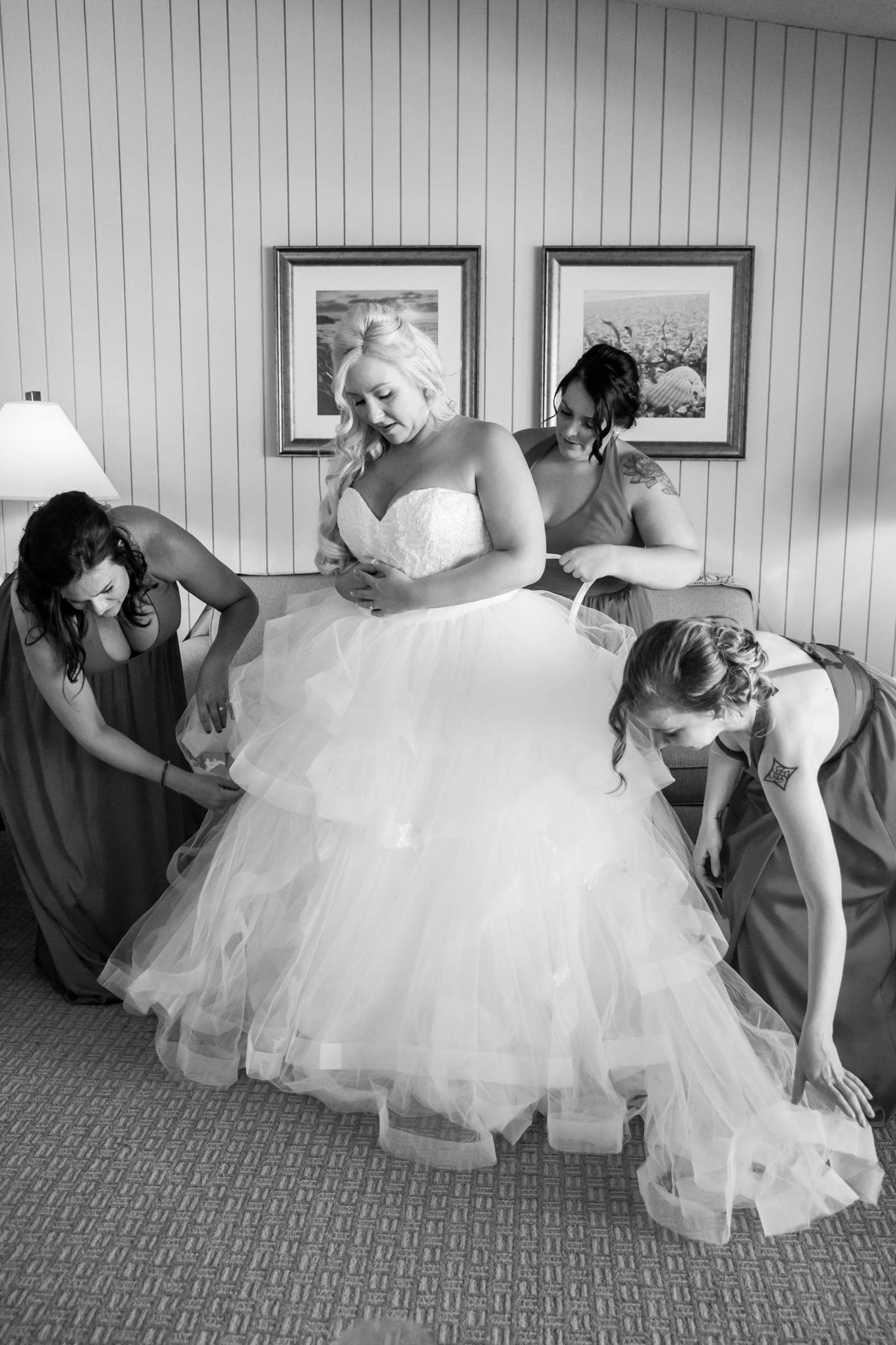 La Jolla Shores Hotel Wedding, Mia and Ethan Wedding Photo #35 by True Photography
