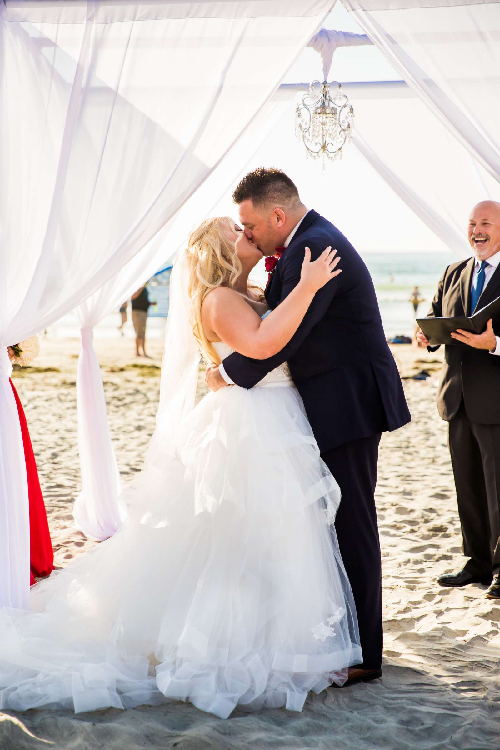 La Jolla Shores Hotel Wedding, Mia and Ethan Wedding Photo #68 by True Photography