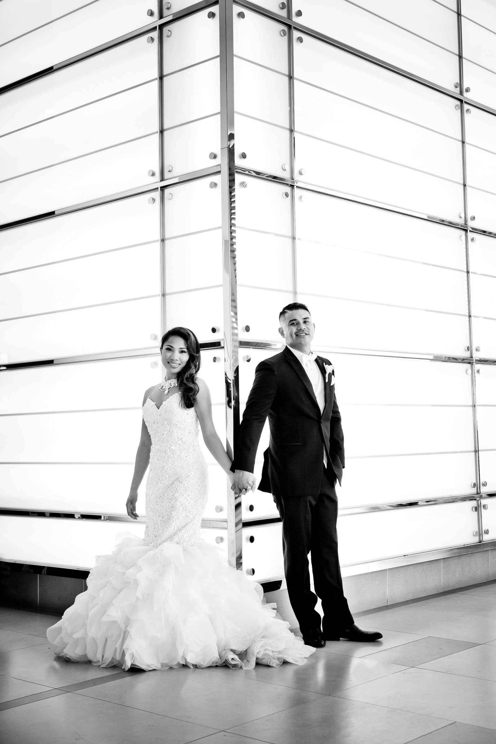 Hilton San Diego Bayfront Wedding coordinated by Wynn Austin Events, Caroline and Warren Wedding Photo #367915 by True Photography