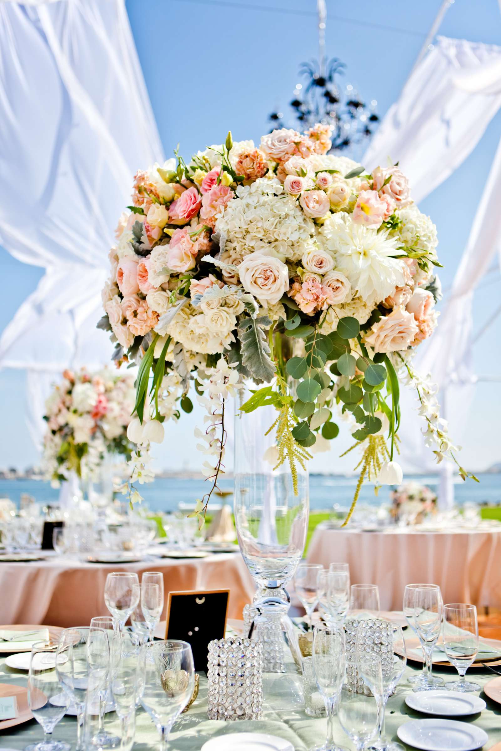 Harbor Island Park Wedding coordinated by Thomas Bui Lifestyle, Begum and Michael Wedding Photo #369976 by True Photography