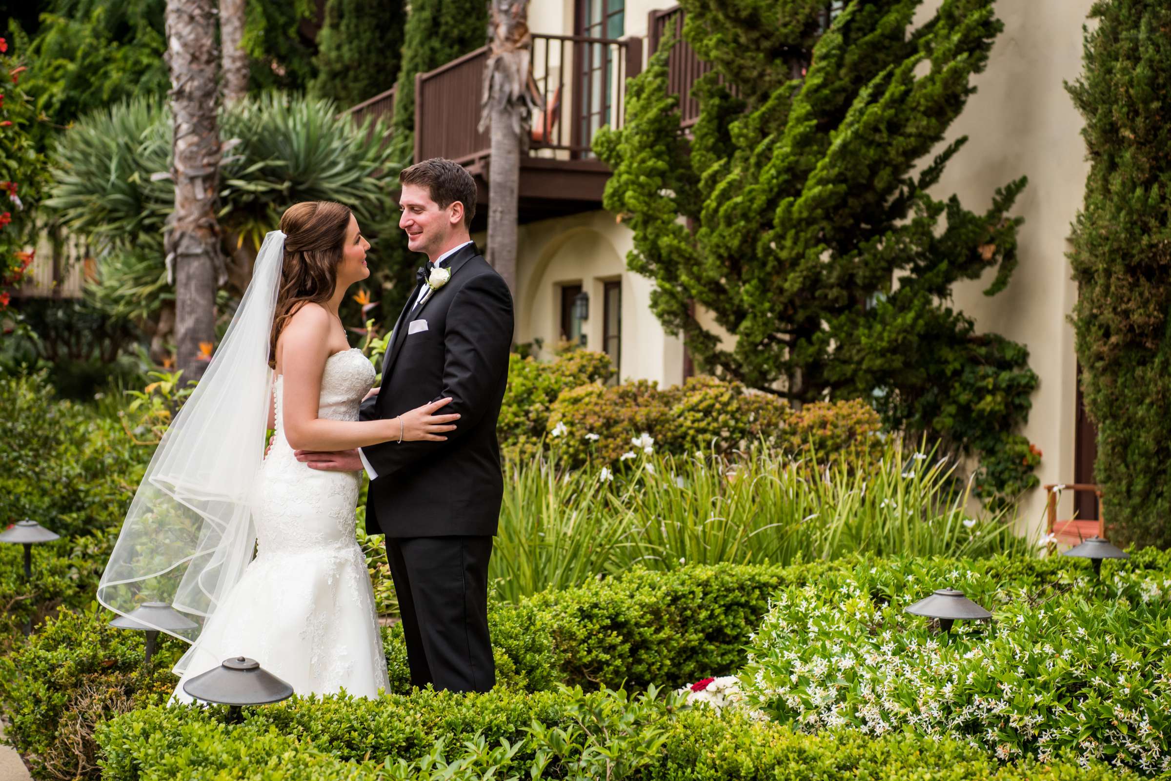 Estancia Wedding coordinated by EverAfter Events, Allison and Benjamin Wedding Photo #12 by True Photography