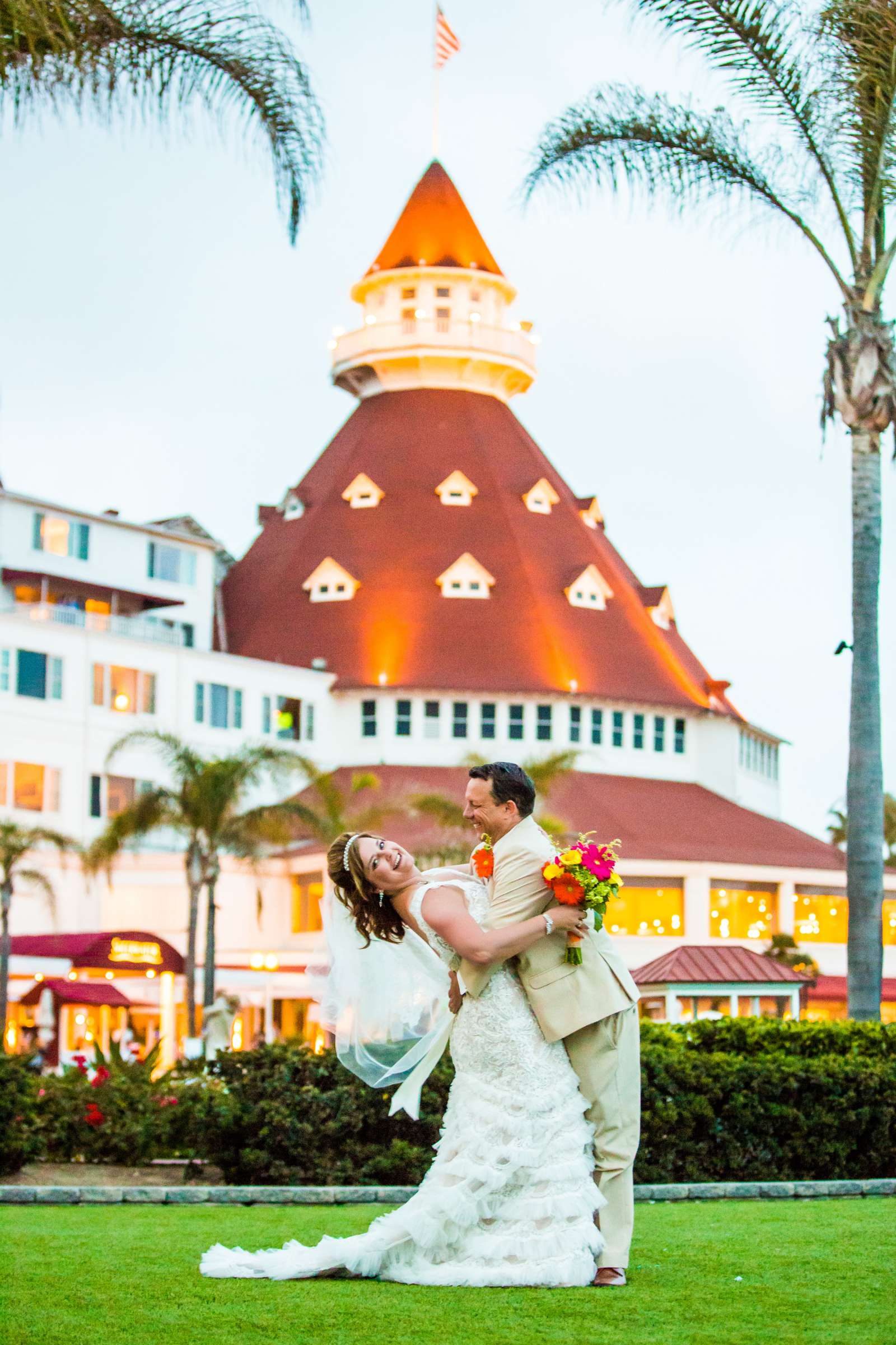 Hotel Del Coronado Wedding coordinated by First Comes Love Weddings & Events, Shari and Andy Wedding Photo #376162 by True Photography