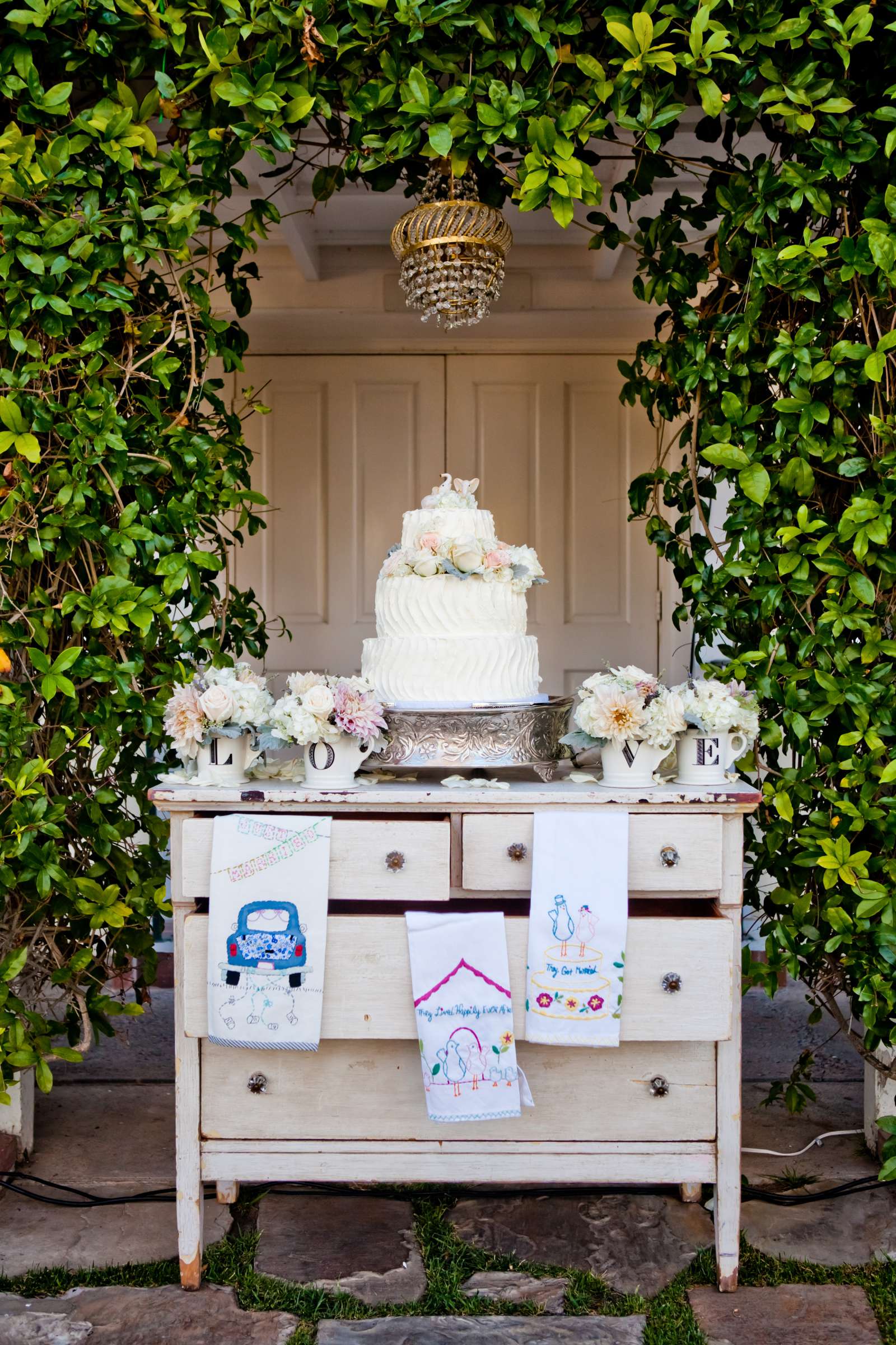 The Inn at Rancho Santa Fe Wedding coordinated by La Dolce Idea, Kelsey and Robert Wedding Photo #377308 by True Photography