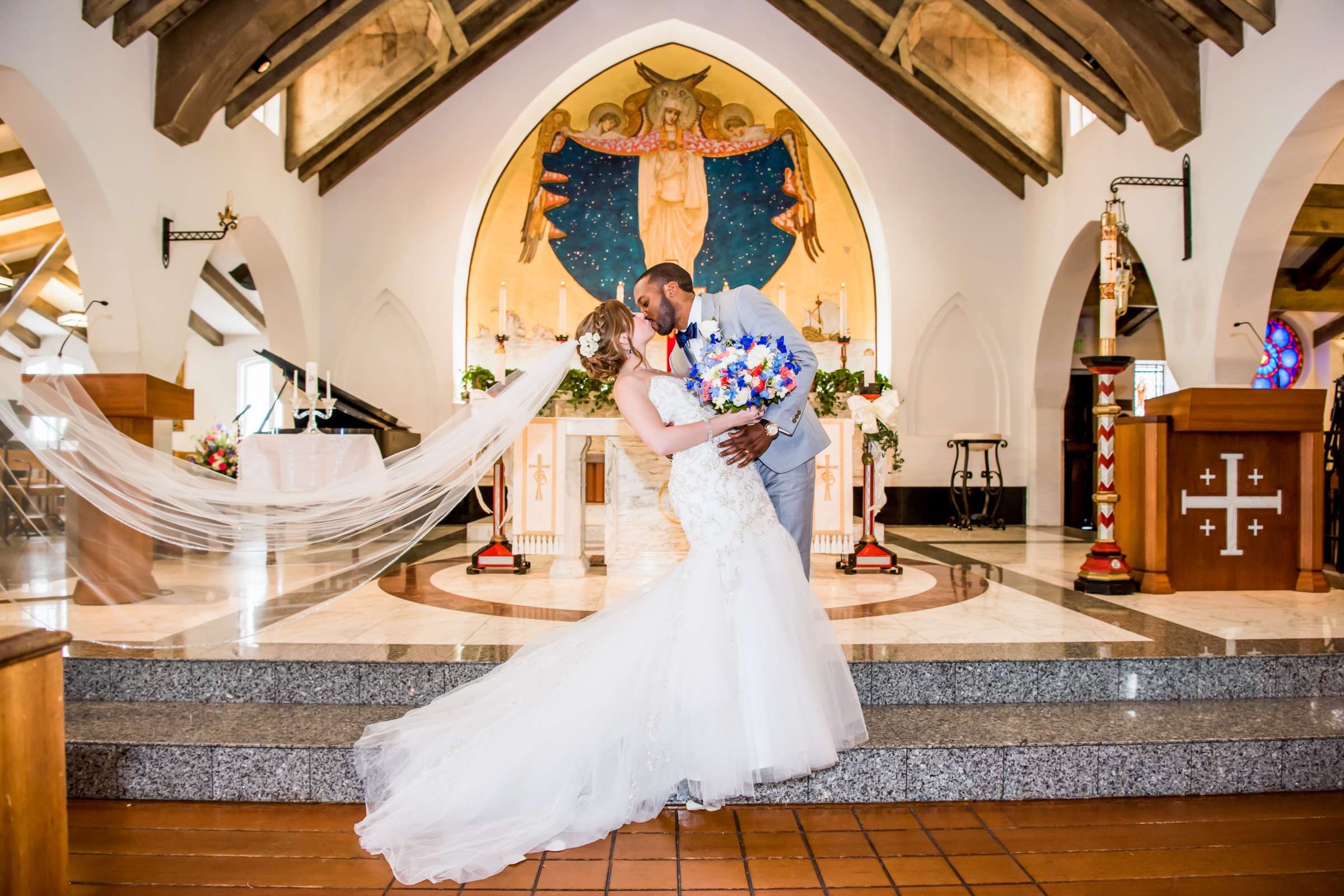 Hotel Del Coronado Wedding coordinated by Creative Affairs Inc, Hannah and Colby Wedding Photo #378599 by True Photography